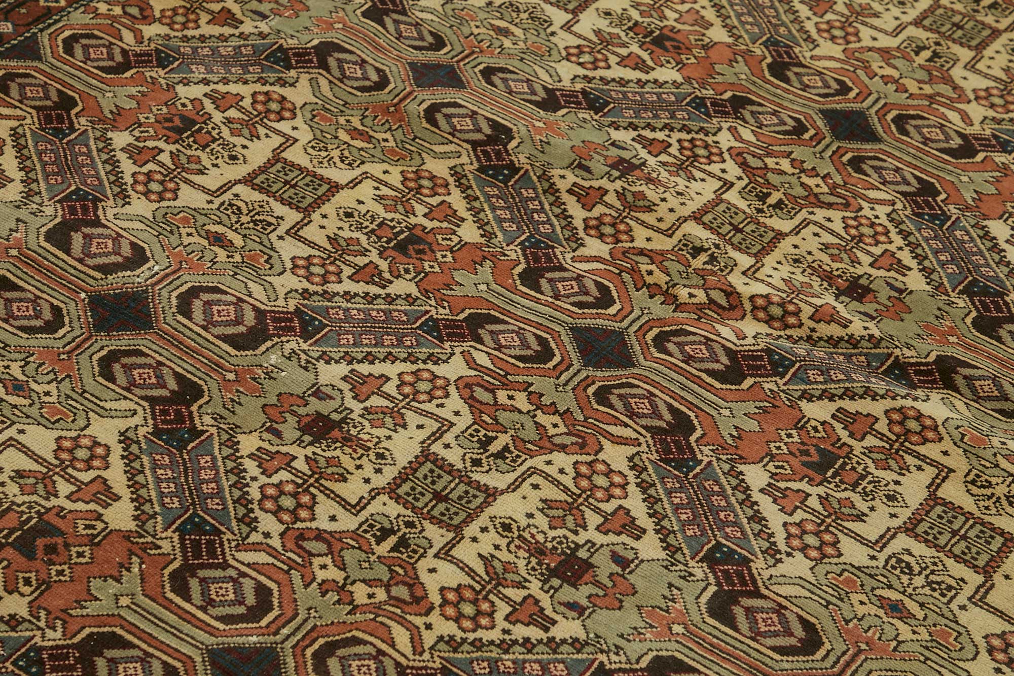 Pearl Kayseri — 1.97 x 2.87