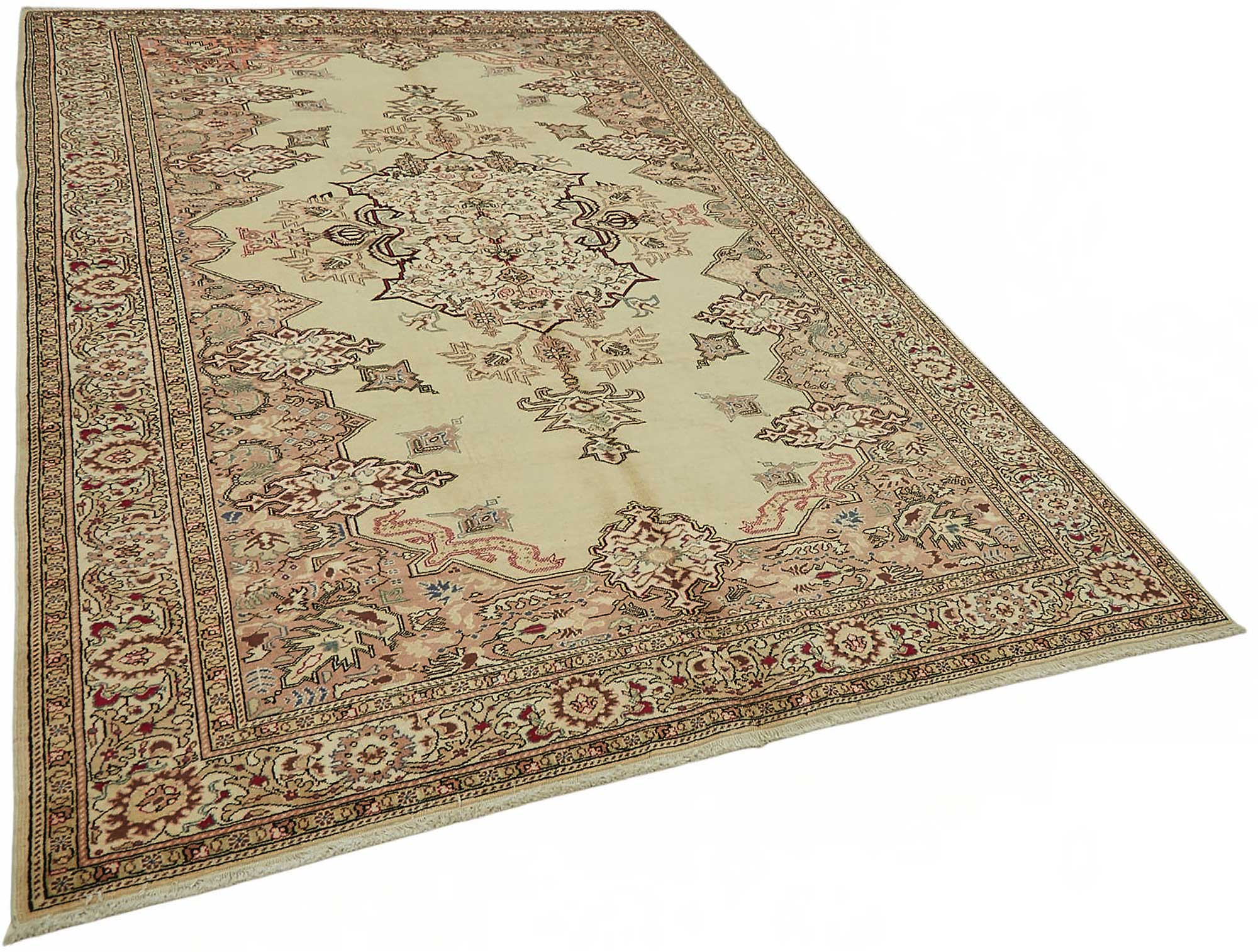 Linen Kayseri — 1.97 x 2.87