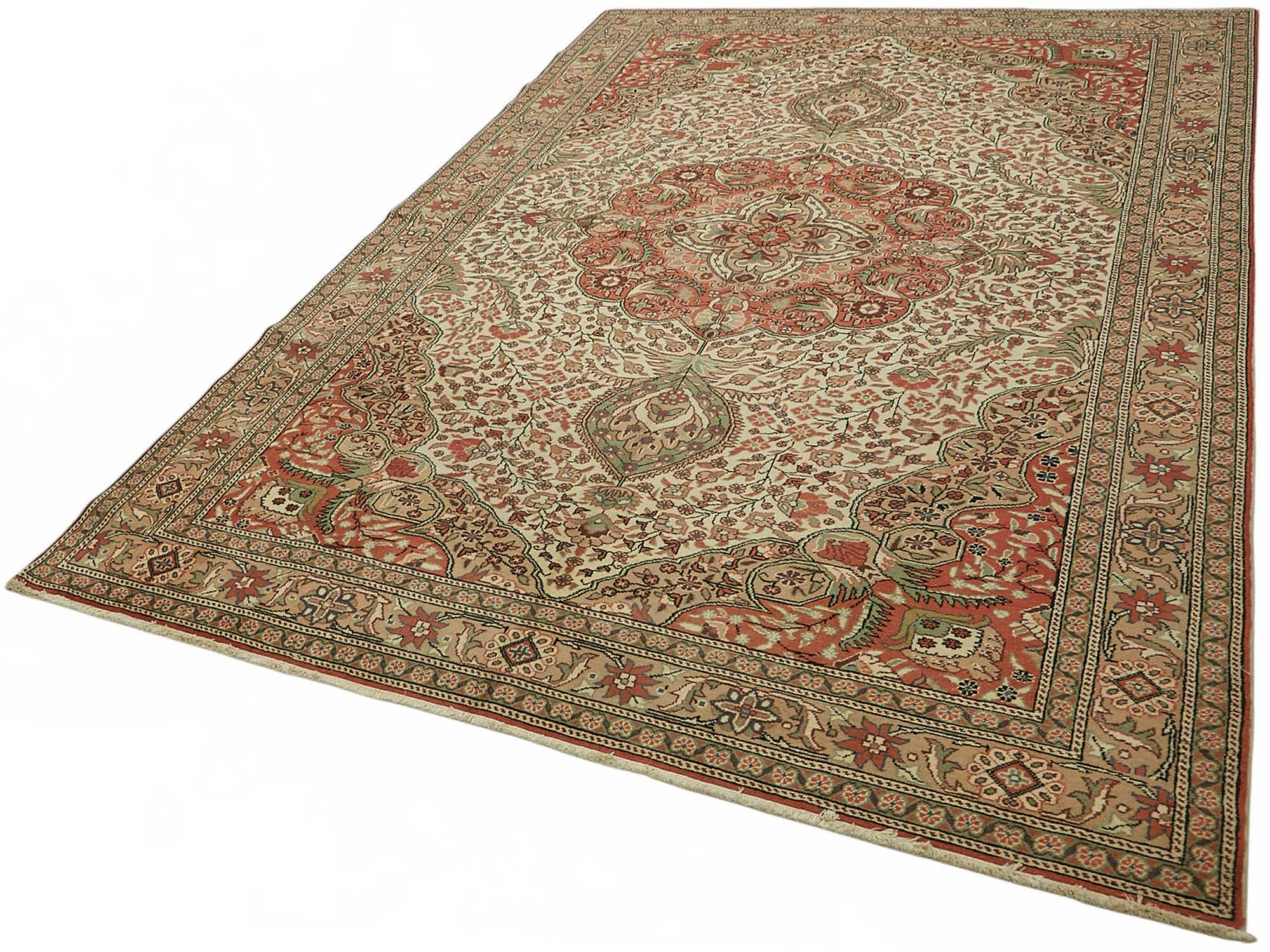 Ivory Kayseri — 2.05 x 2.86