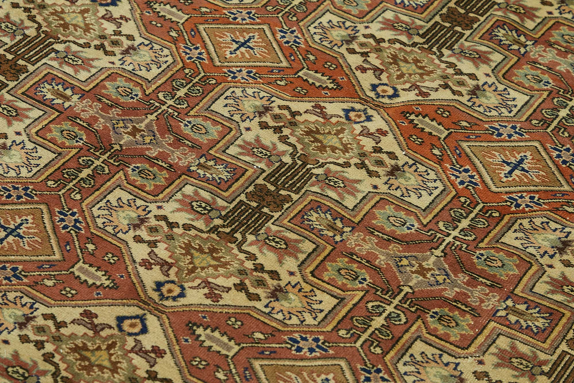 Linen Kayseri — 1.96 x 2.88