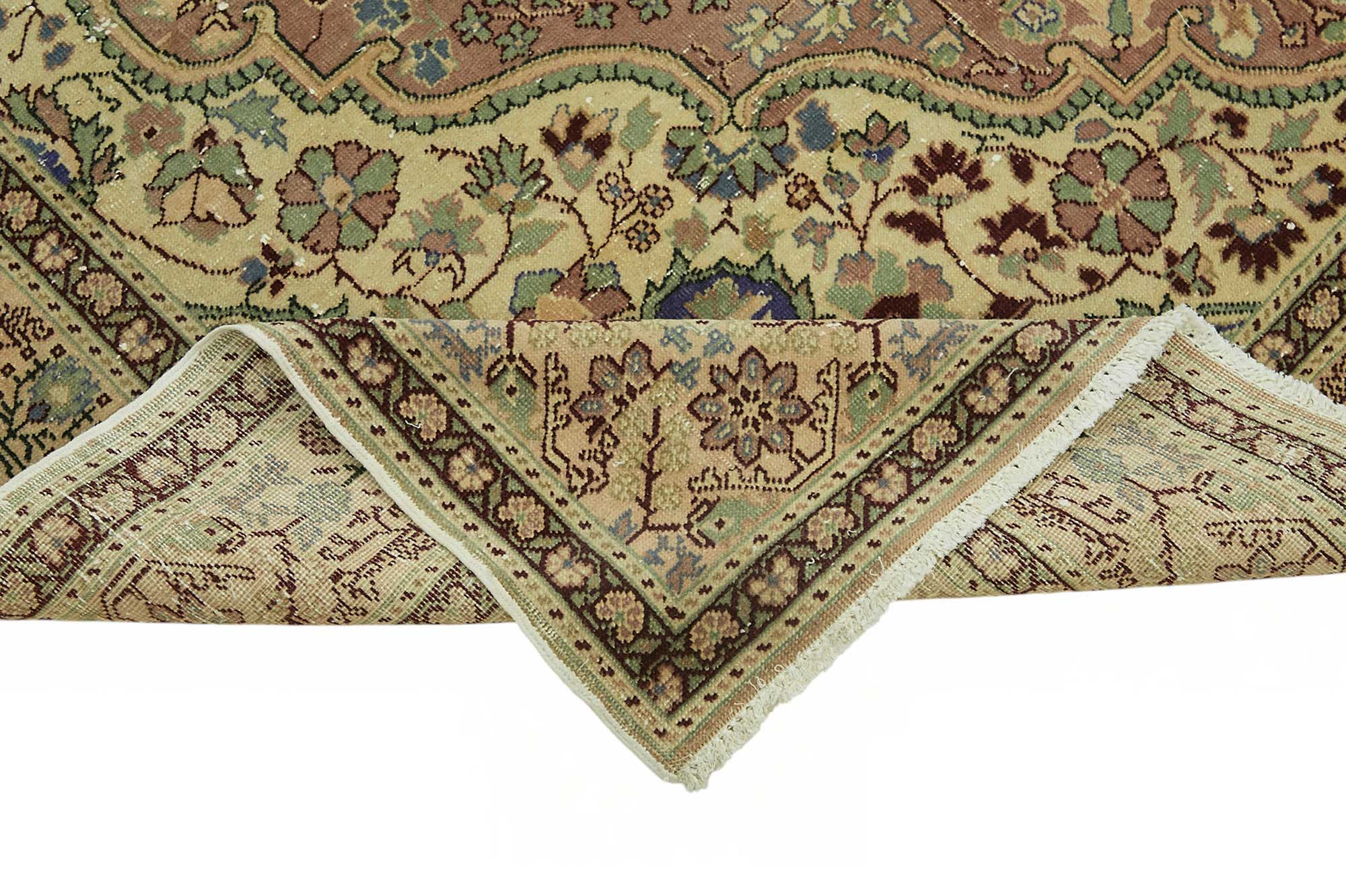 Bisque Kayseri — 1.93 x 2.92