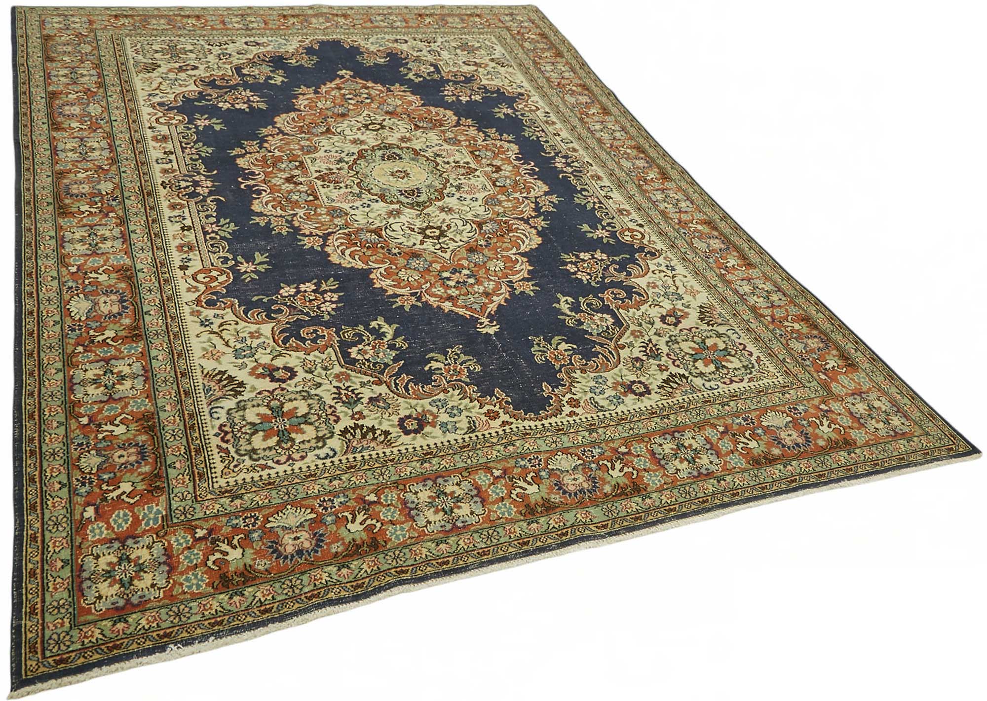 Ivory Kayseri — 2.07 x 2.97