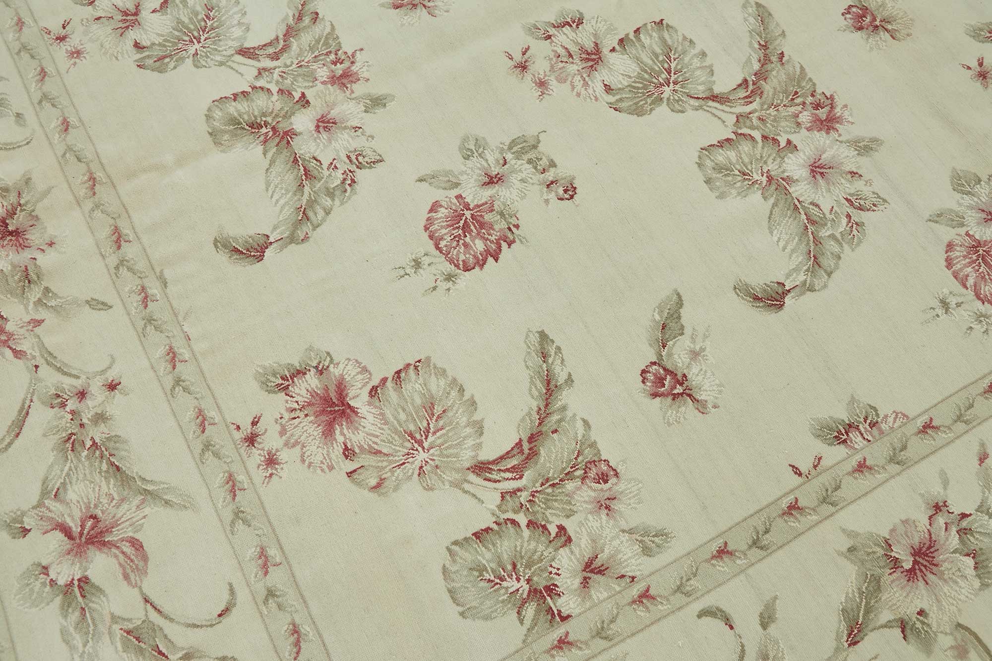 Linen Persian — 2.37 x 3.01
