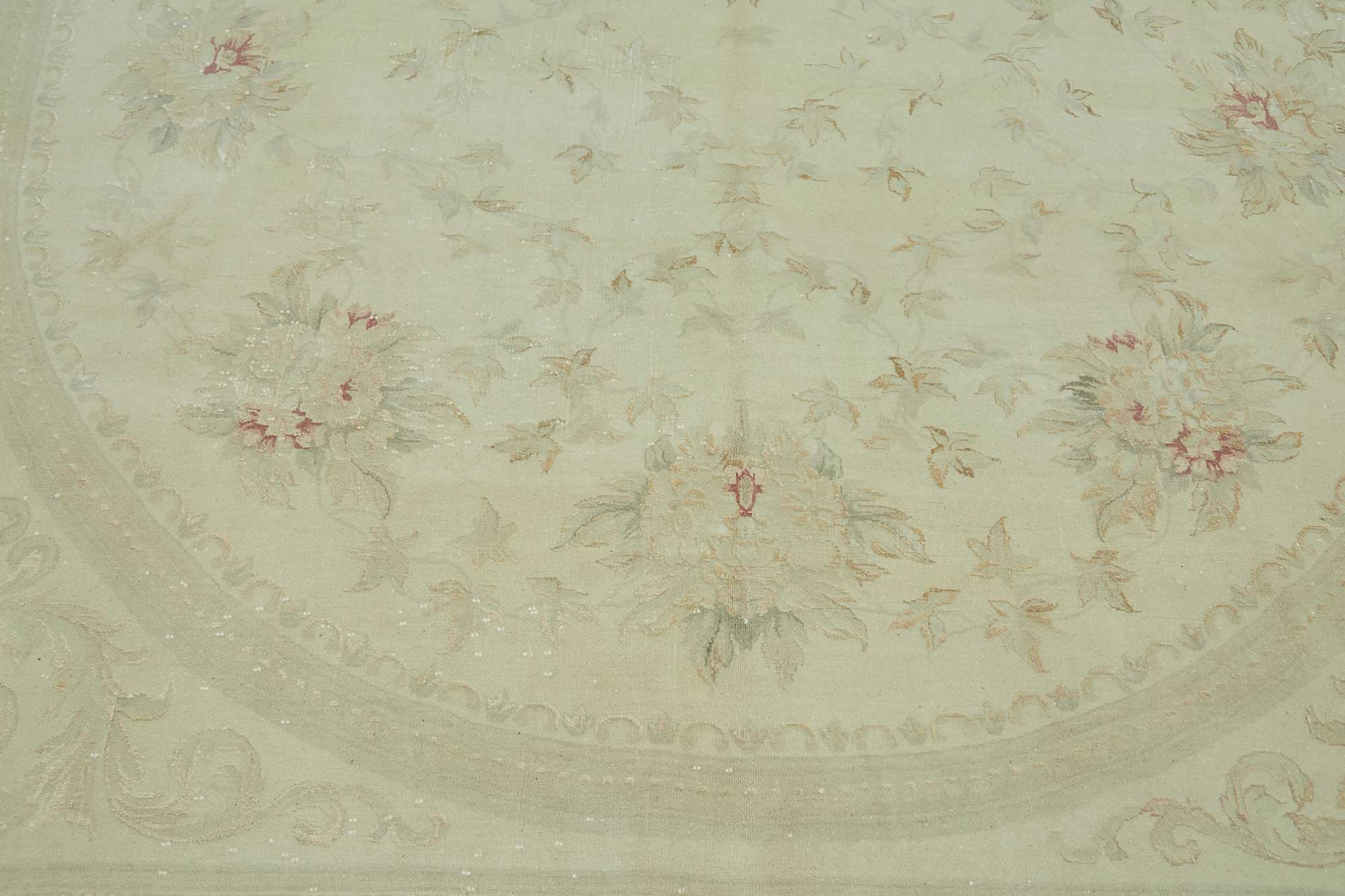 Bisque Persian — 2.58 x 3.41