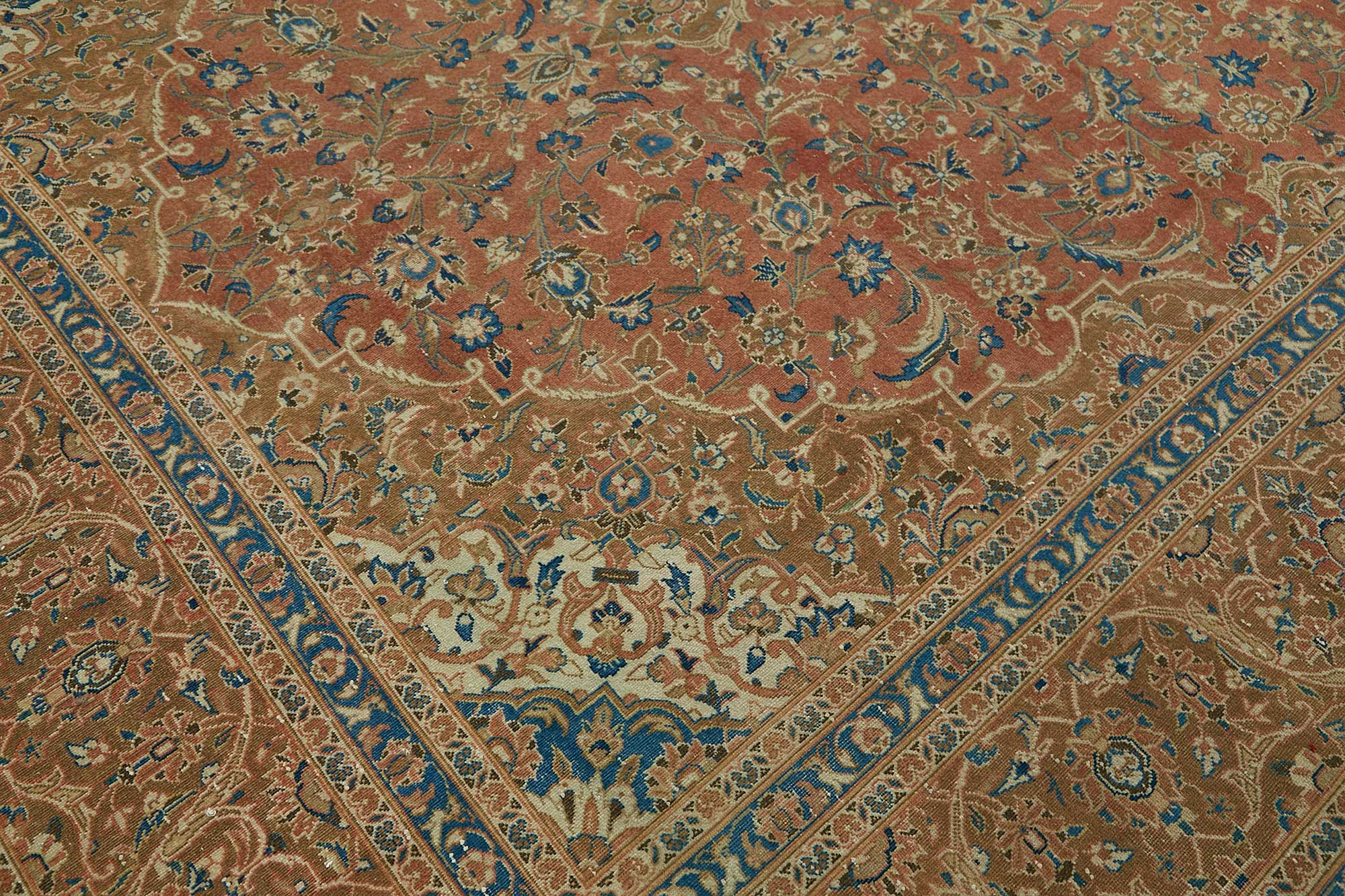 Ivory Persian — 3.00 x 4.92