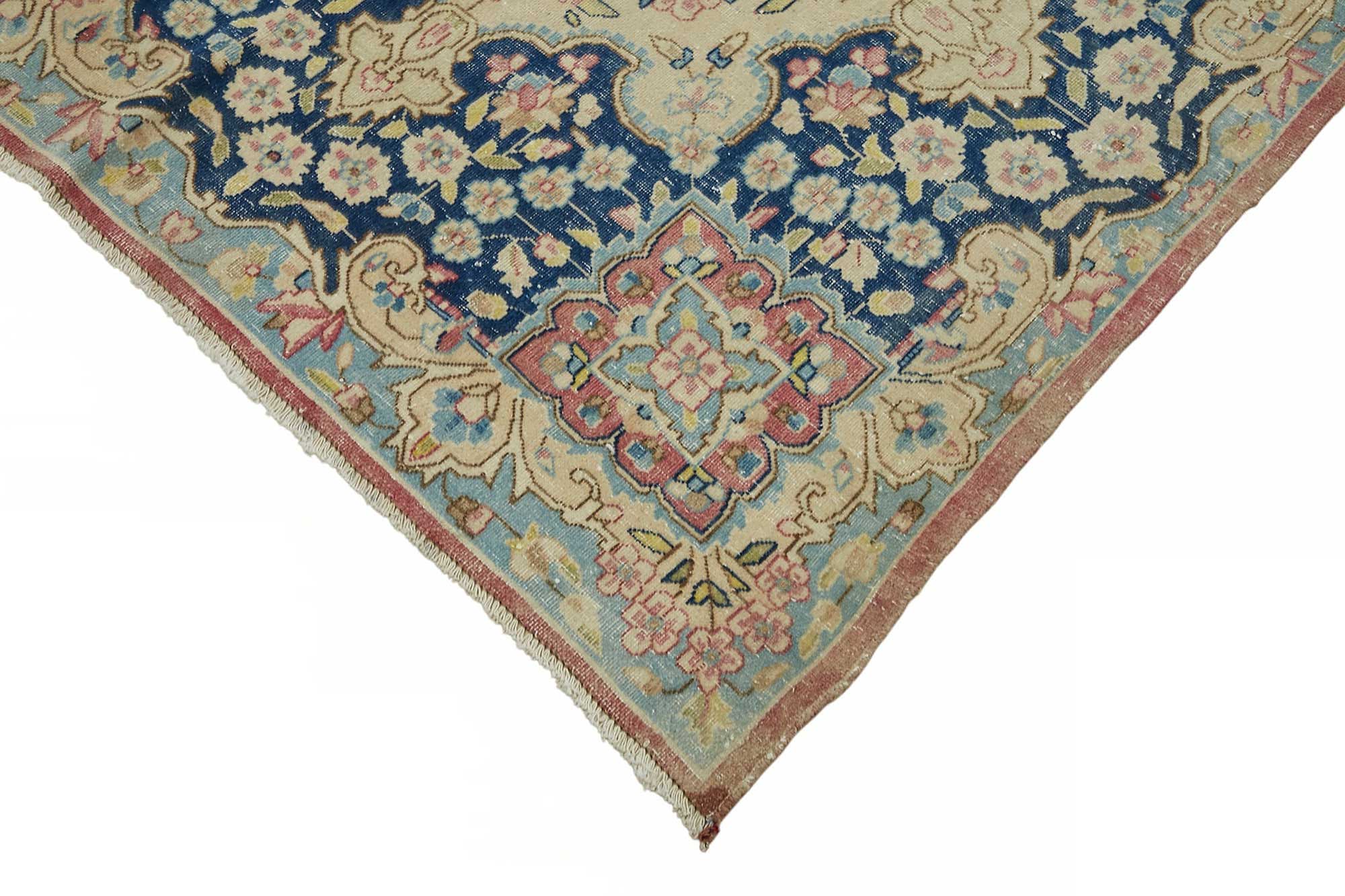 Bisque Persian — 2.98 x 3.83