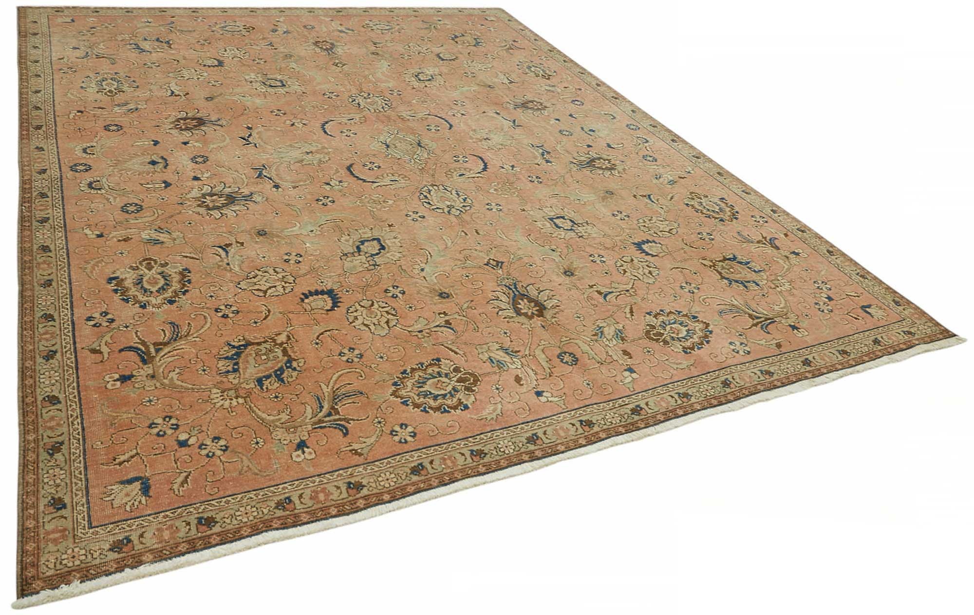 Scarlet Persian — 2.68 x 3.33