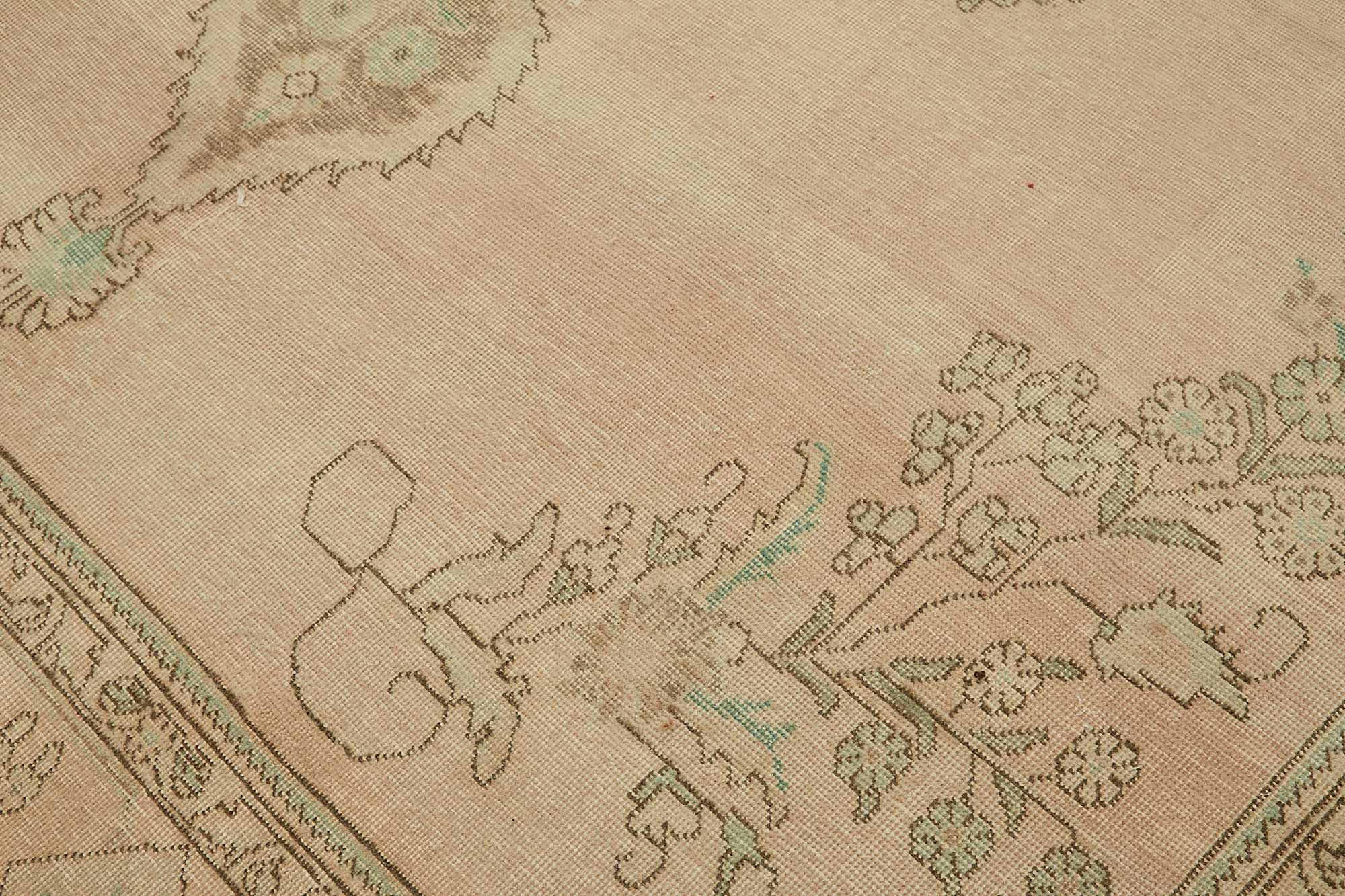Alabaster Persian — 2.90 x 3.85
