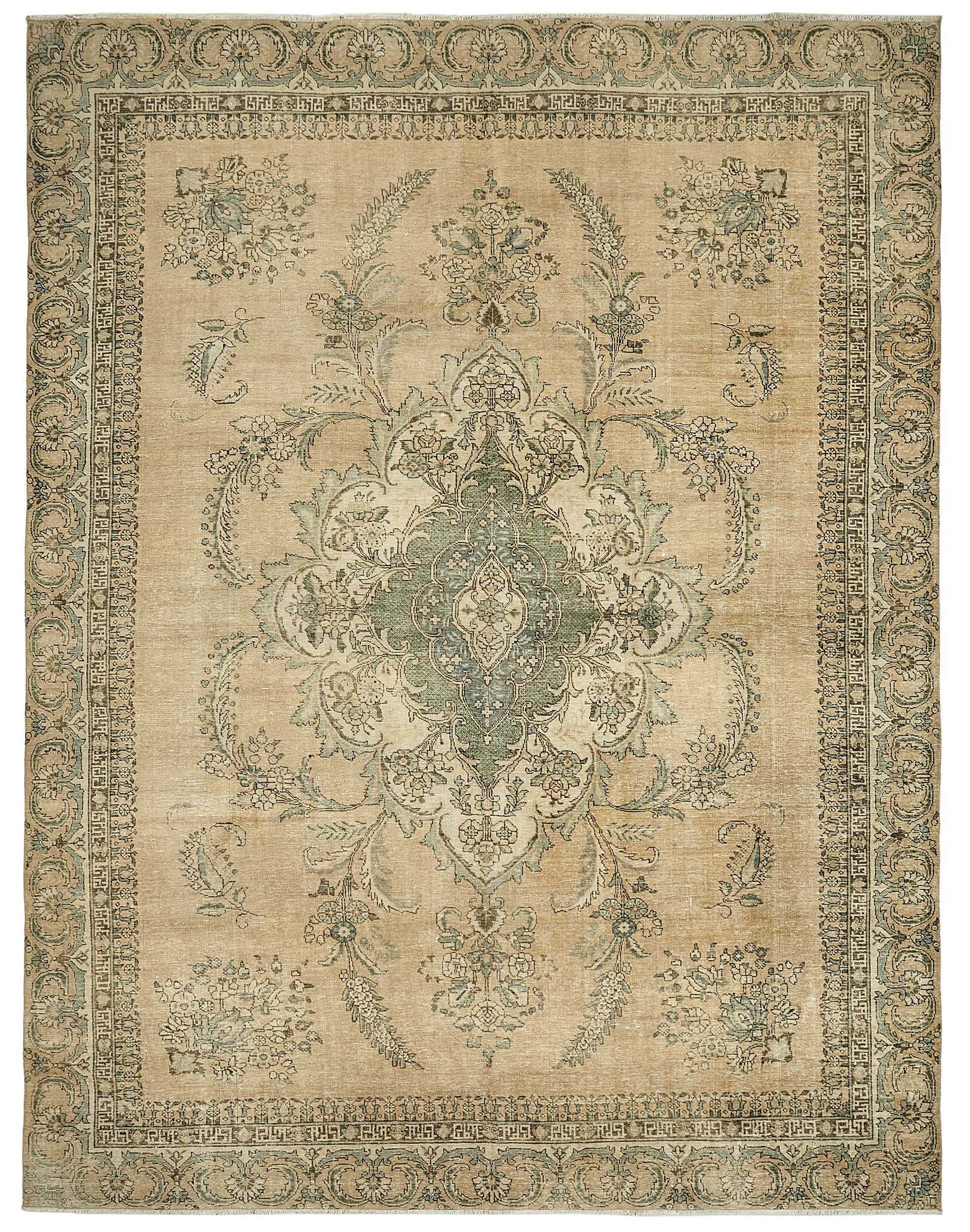Ivory Persian — 3.07 x 3.97