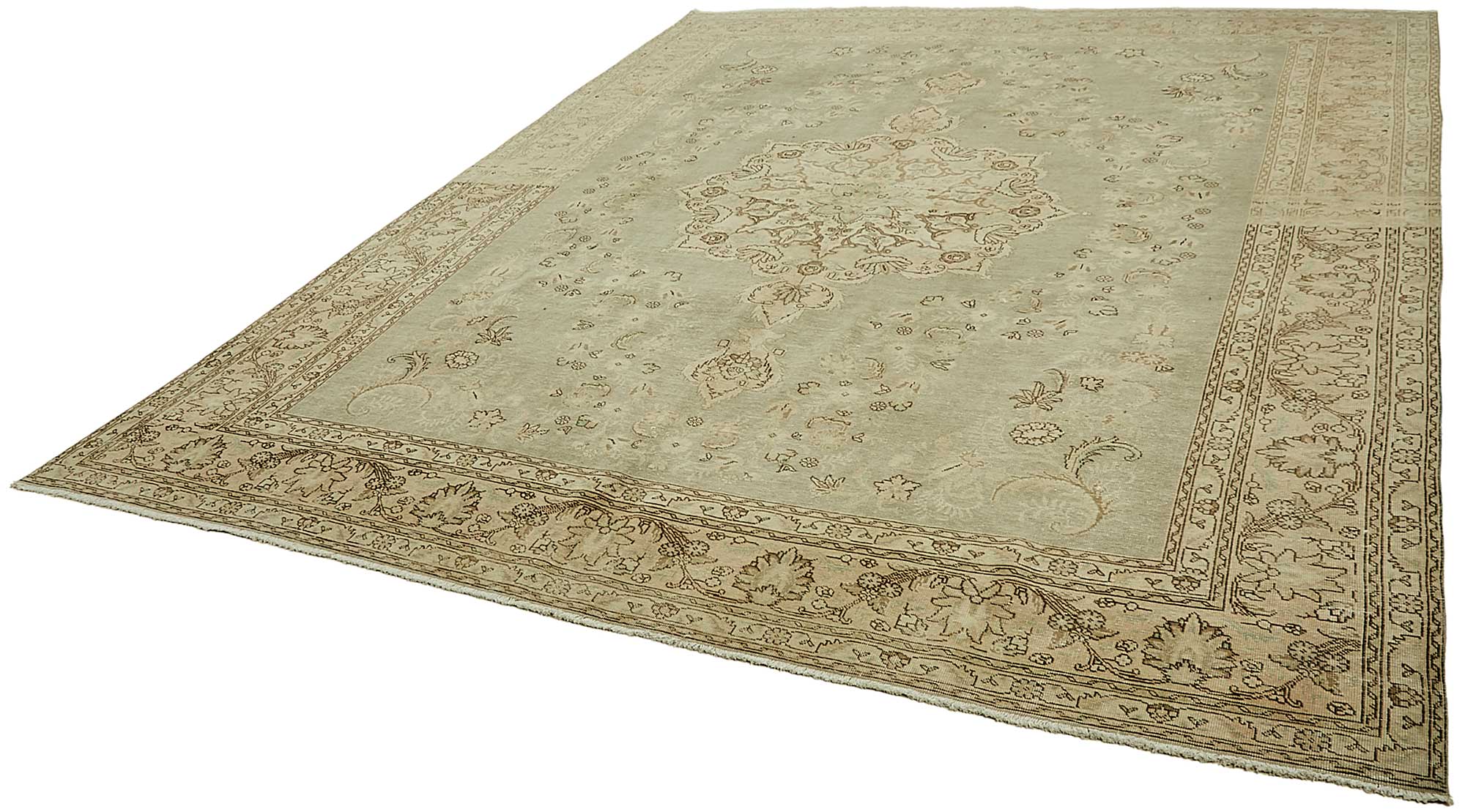 Alabaster Persian — 2.96 x 3.78