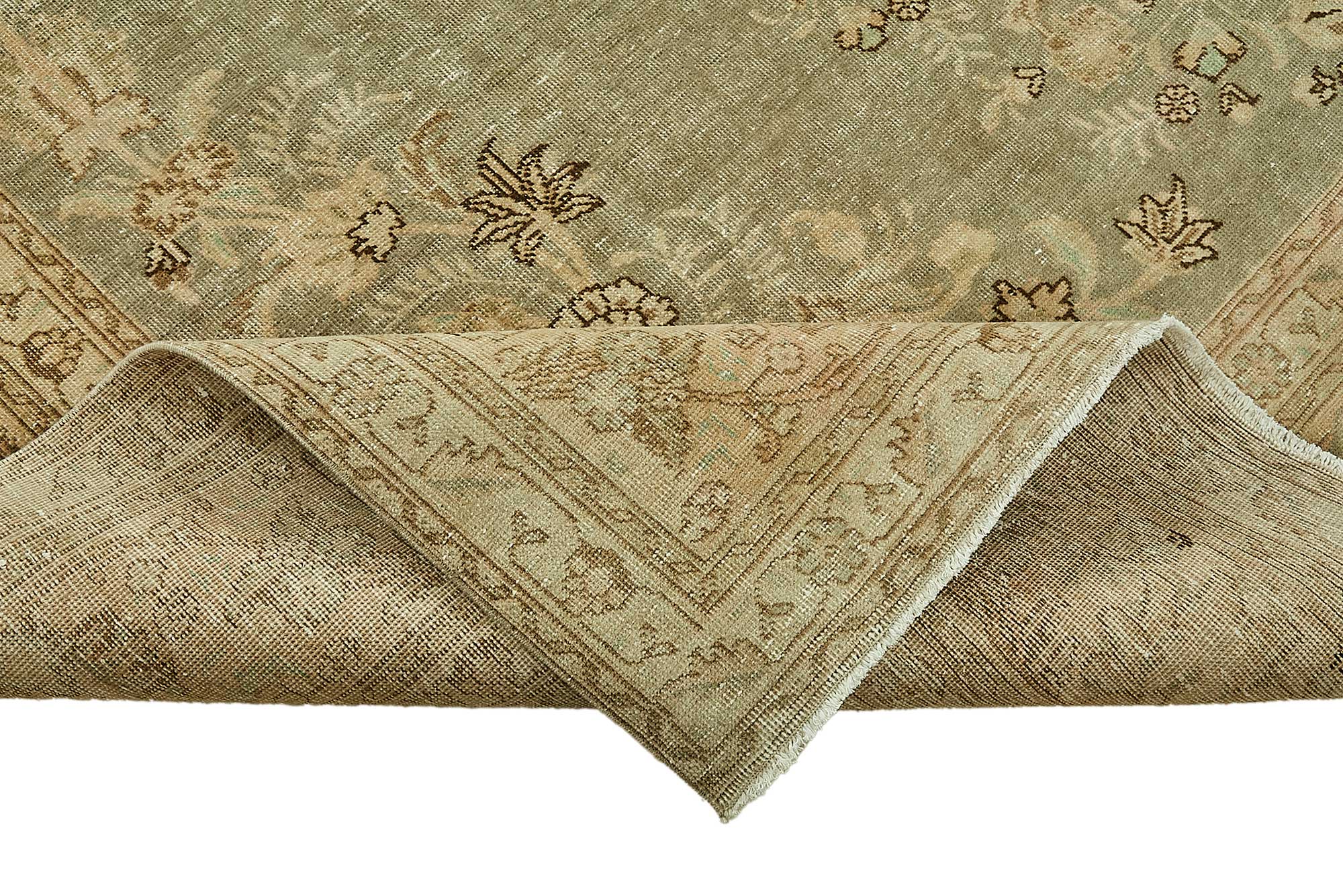 Alabaster Persian — 2.96 x 3.78