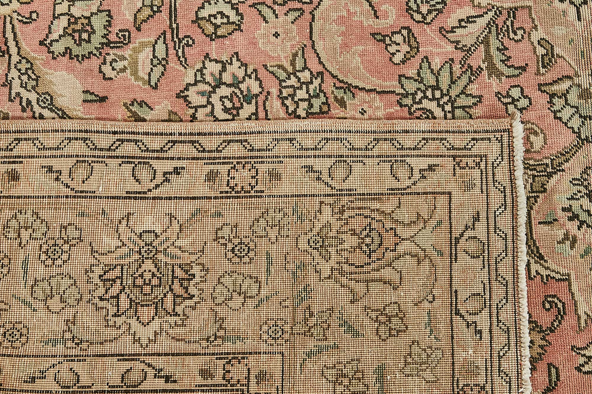 Champagne Persian — 2.87 x 4.04