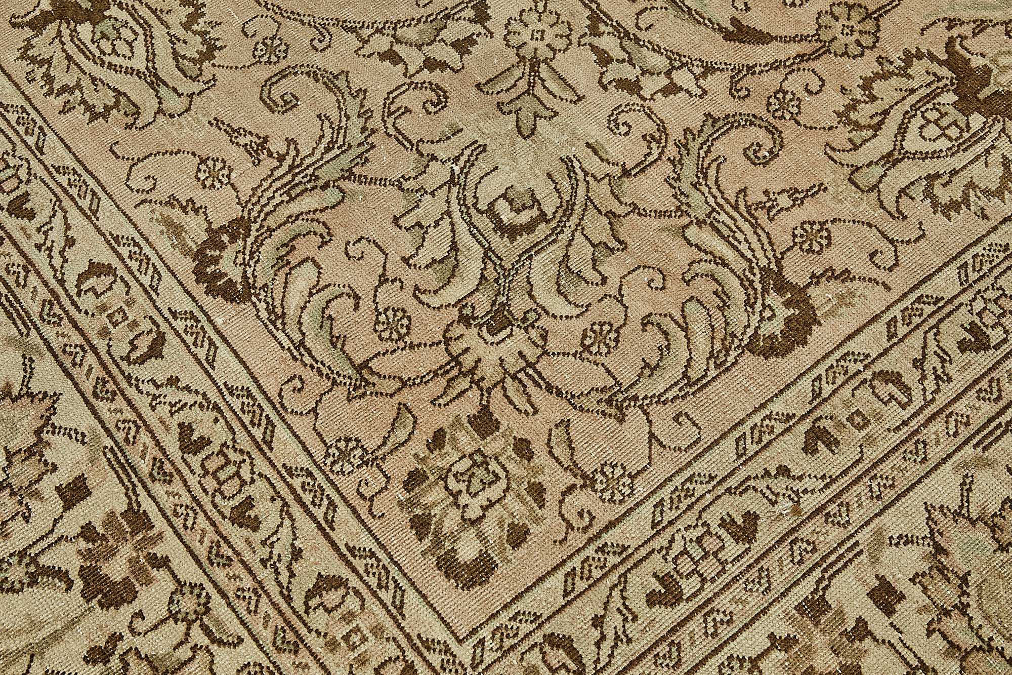 Linen Persian — 2.87 x 3.40