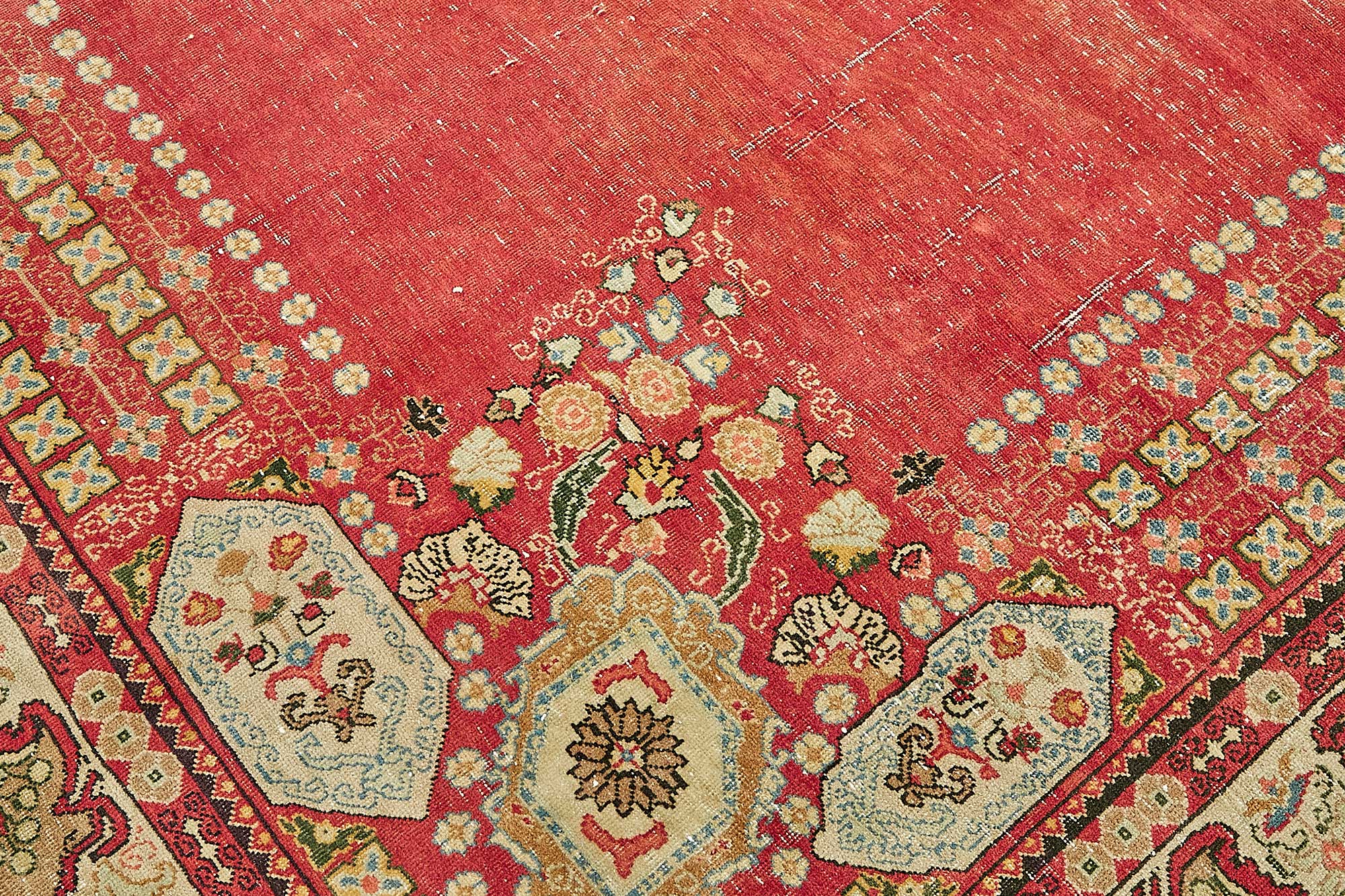 Alabaster Persian — 2.73 x 3.44
