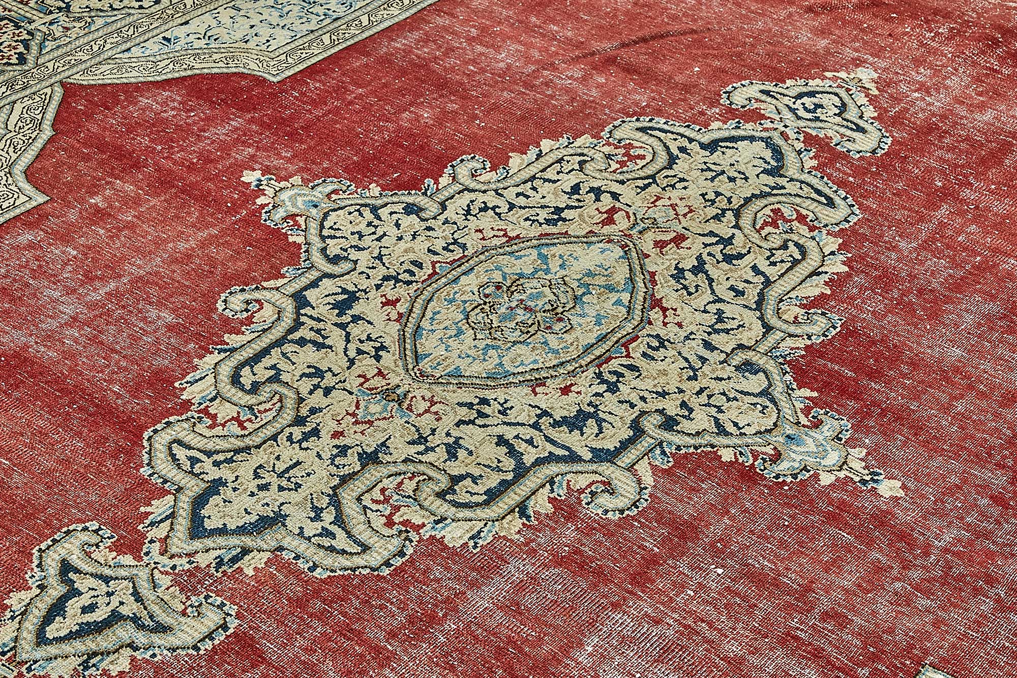 Ivory Persian — 2.59 x 3.63