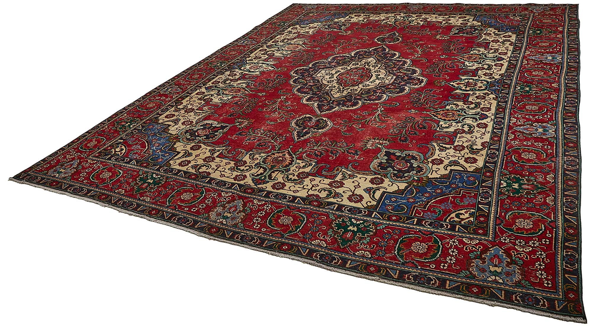 Pearl Persian — 3.00 x 3.90