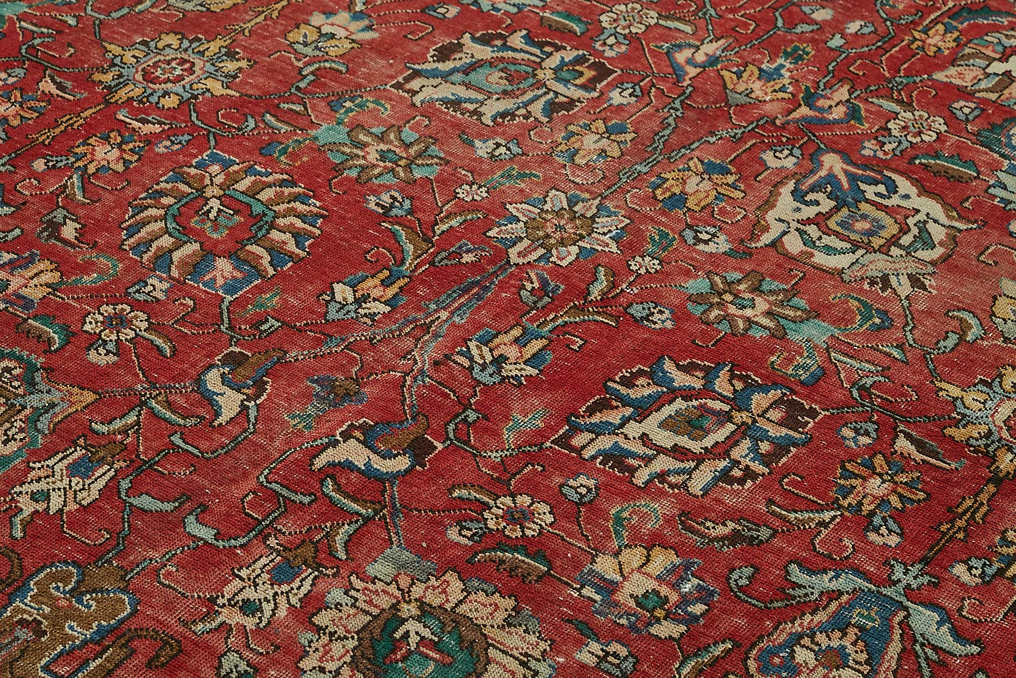Carmine Persian — 2.80 x 3.86