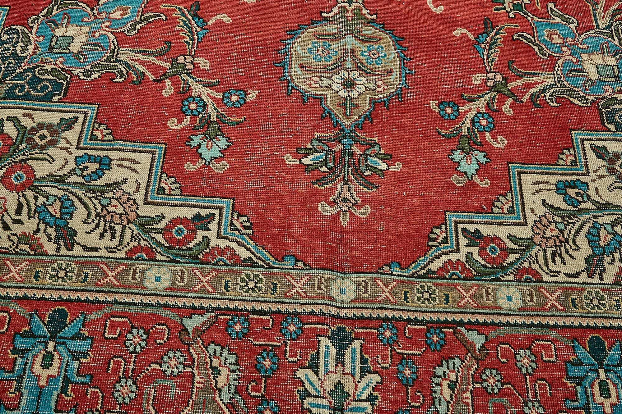 Dune Persian — 2.92 x 3.86