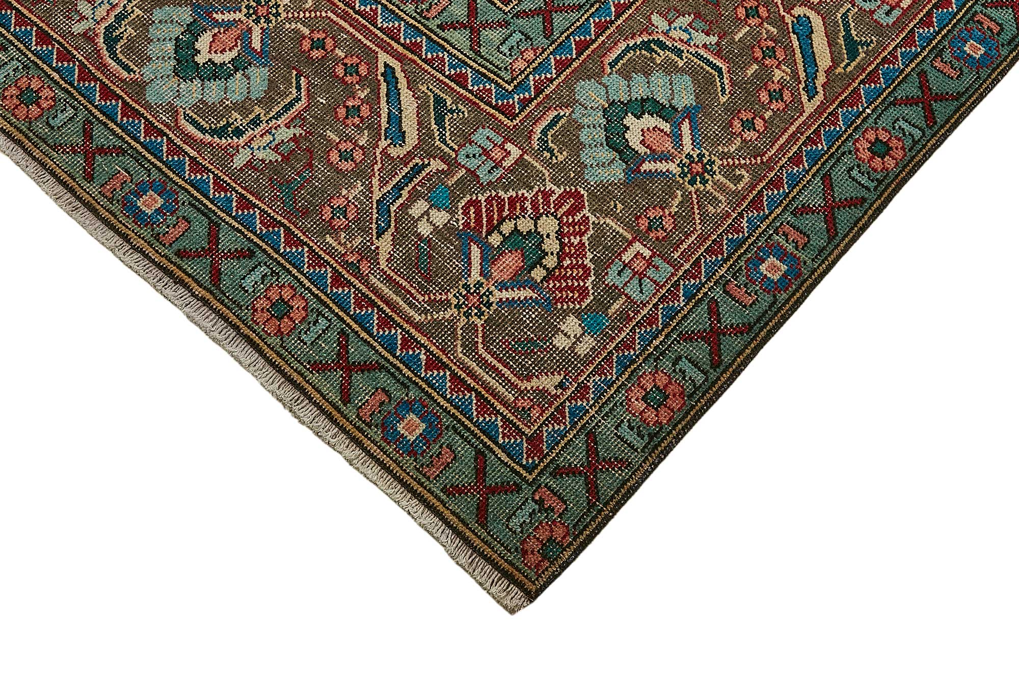 Vermillion Persian — 3.03 x 3.92