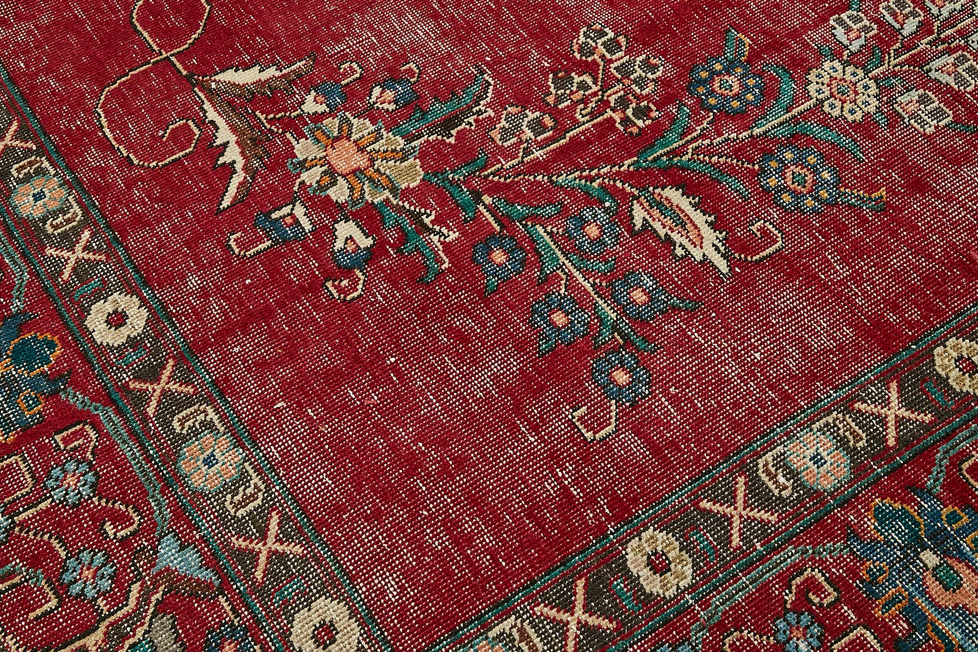 Garnet Persian — 2.89 x 3.90