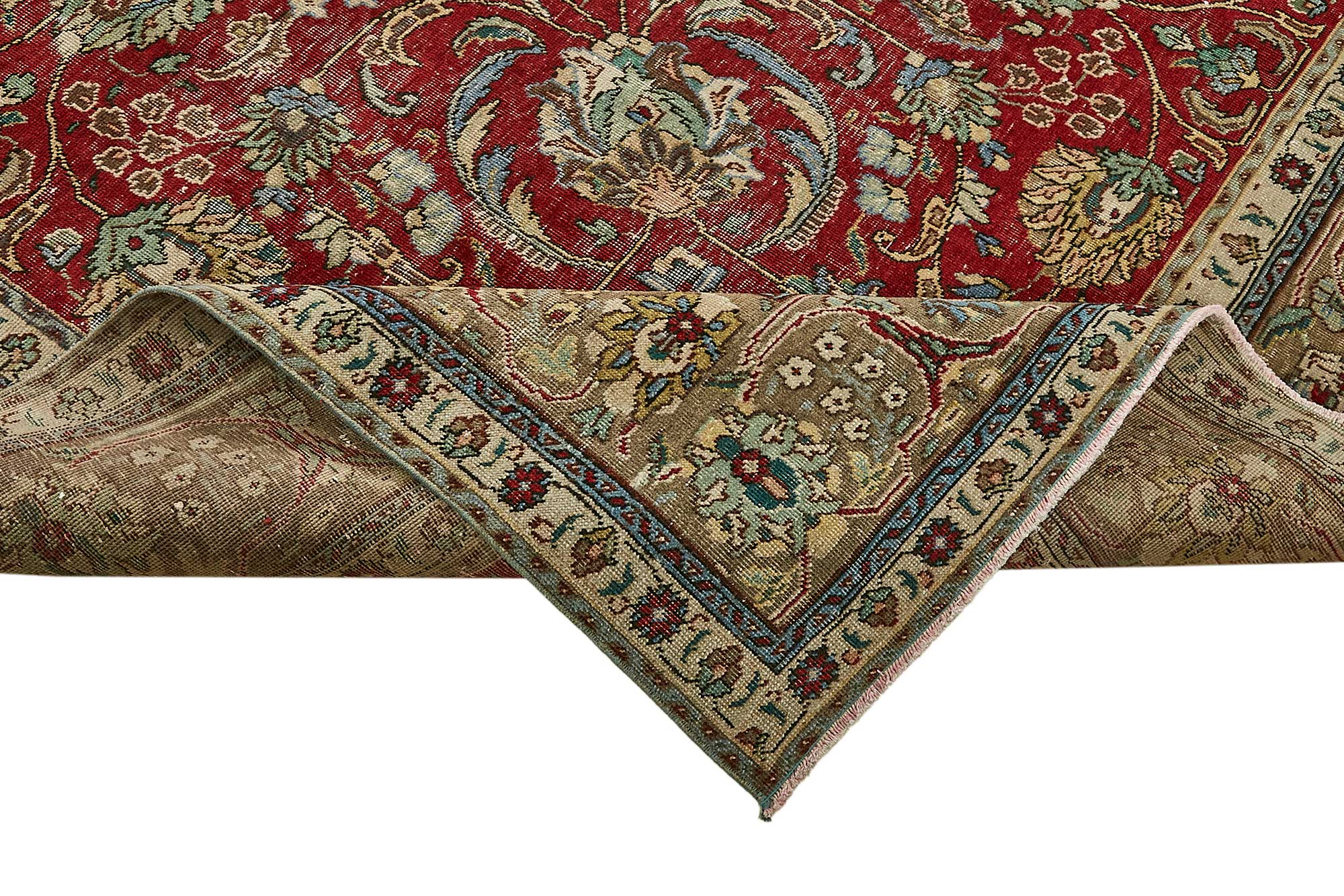 Carmine Persian — 2.92 x 3.87