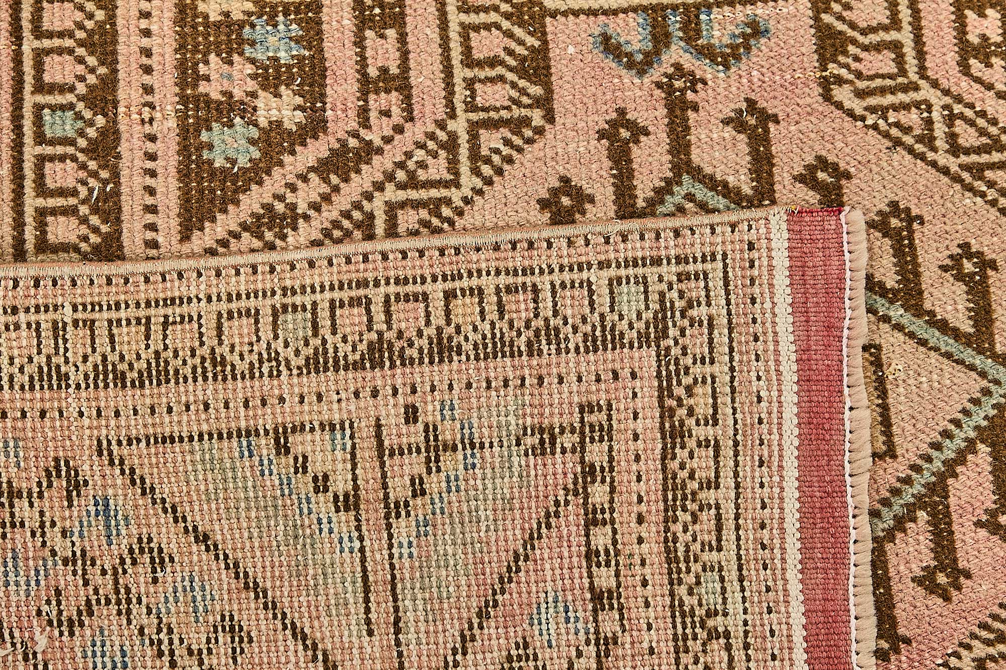 Beige Persian Antique — 1.53 x 2.87
