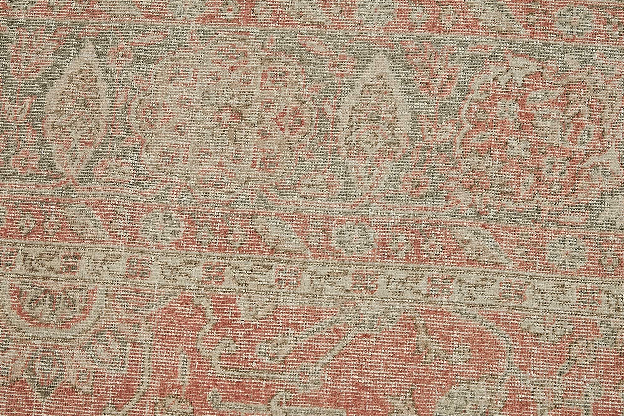 Alabaster Persian — 2.76 x 3.90