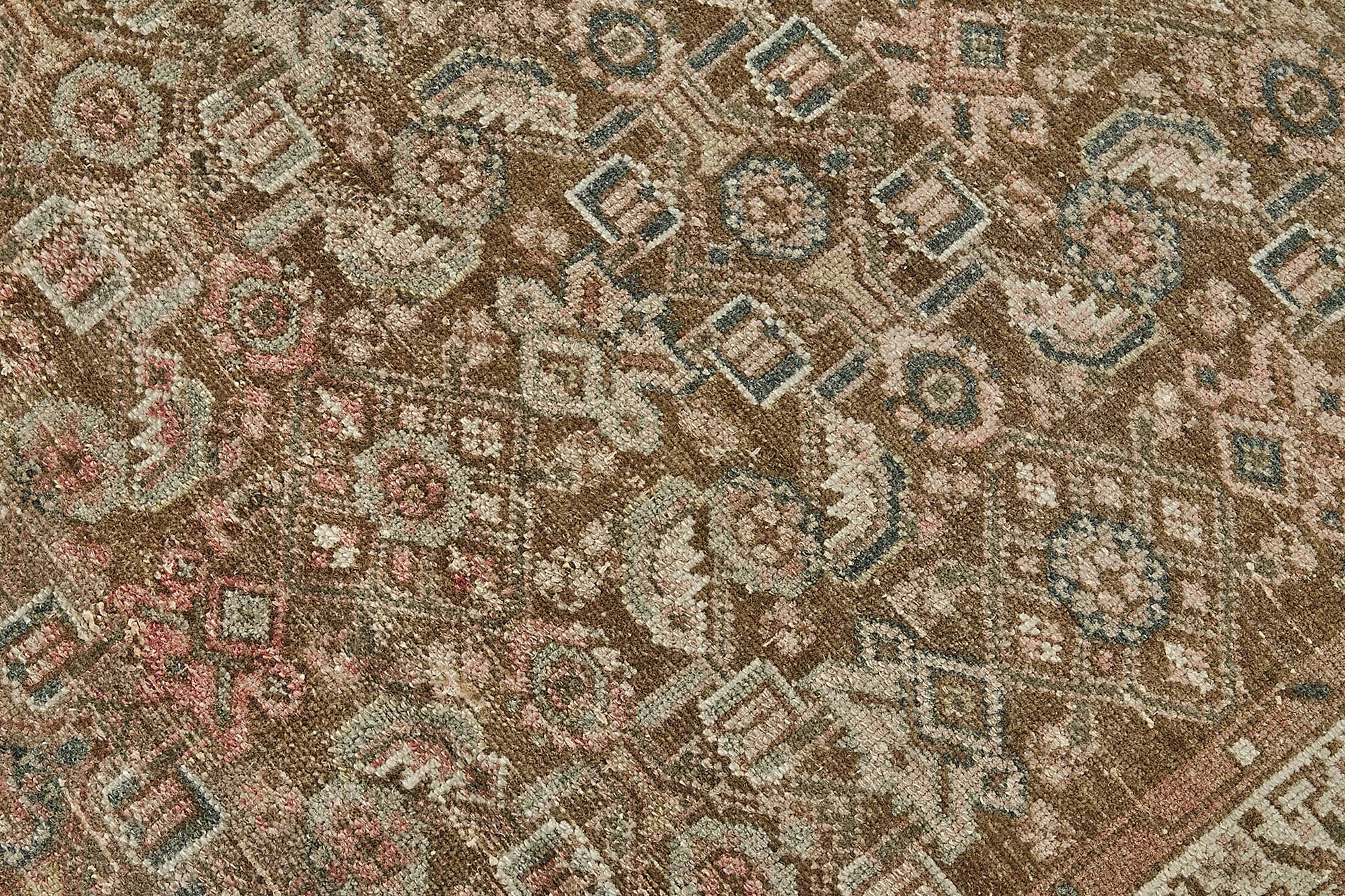 Beige Persian Antique — 0.97 x 4.00