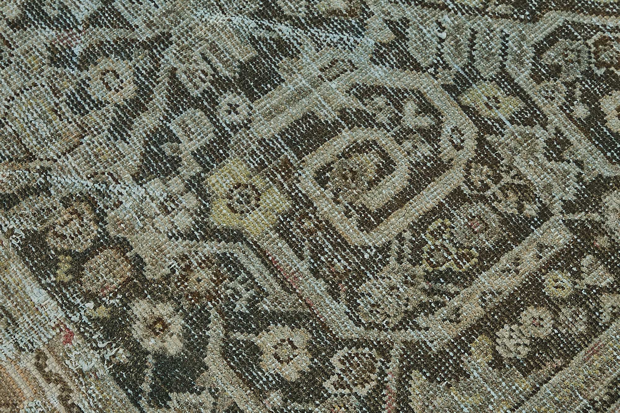 Beige Persian Antique — 1.30 x 1.90