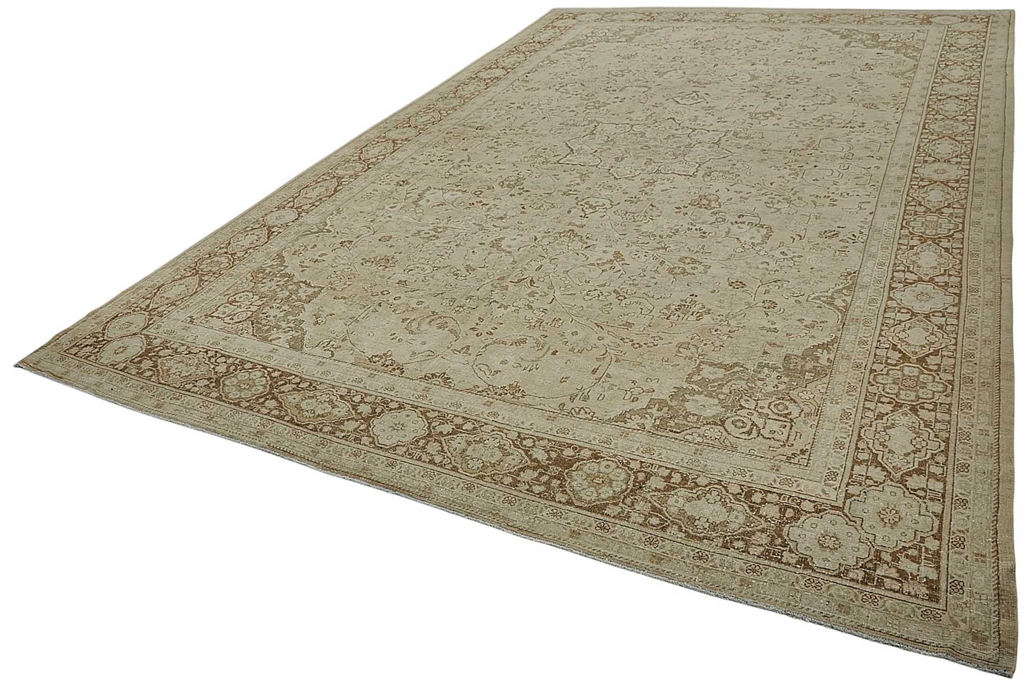Beige Persian Antique — 3.25 x 5.30