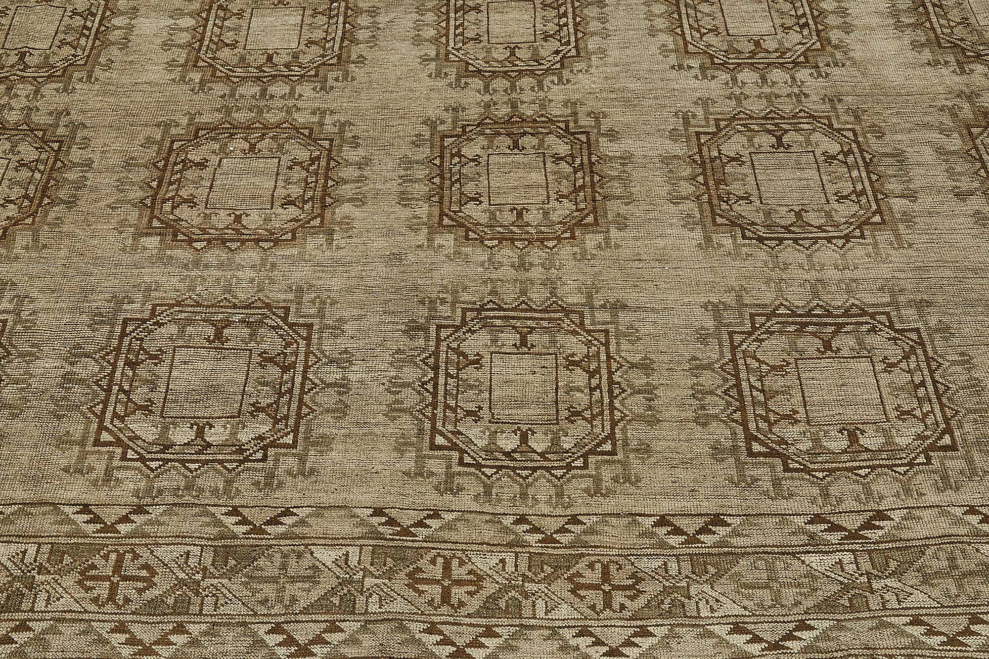 Beige Persian Antique — 3.15 x 4.75