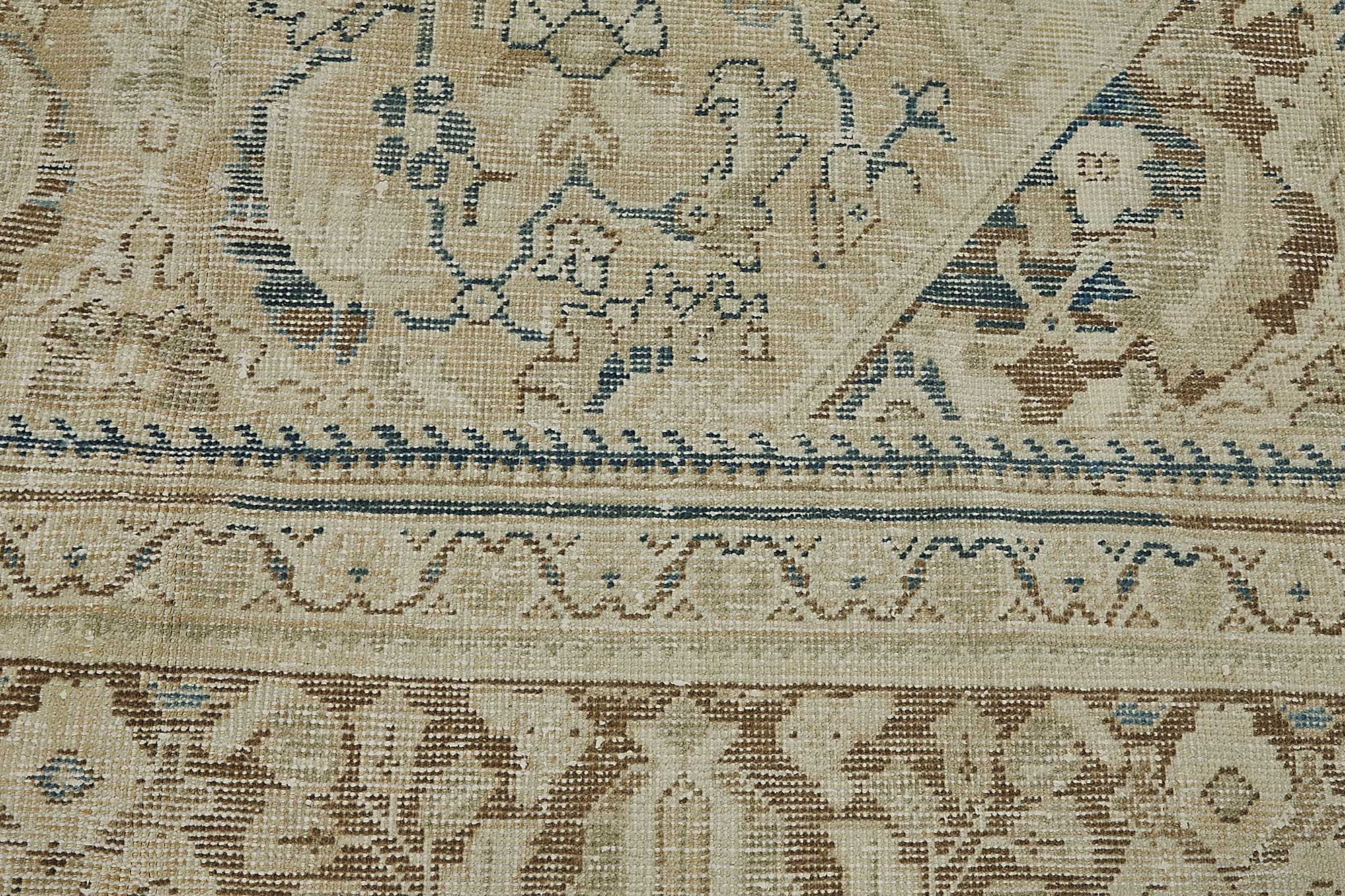 Beige Persian Antique — 2.65 x 3.56