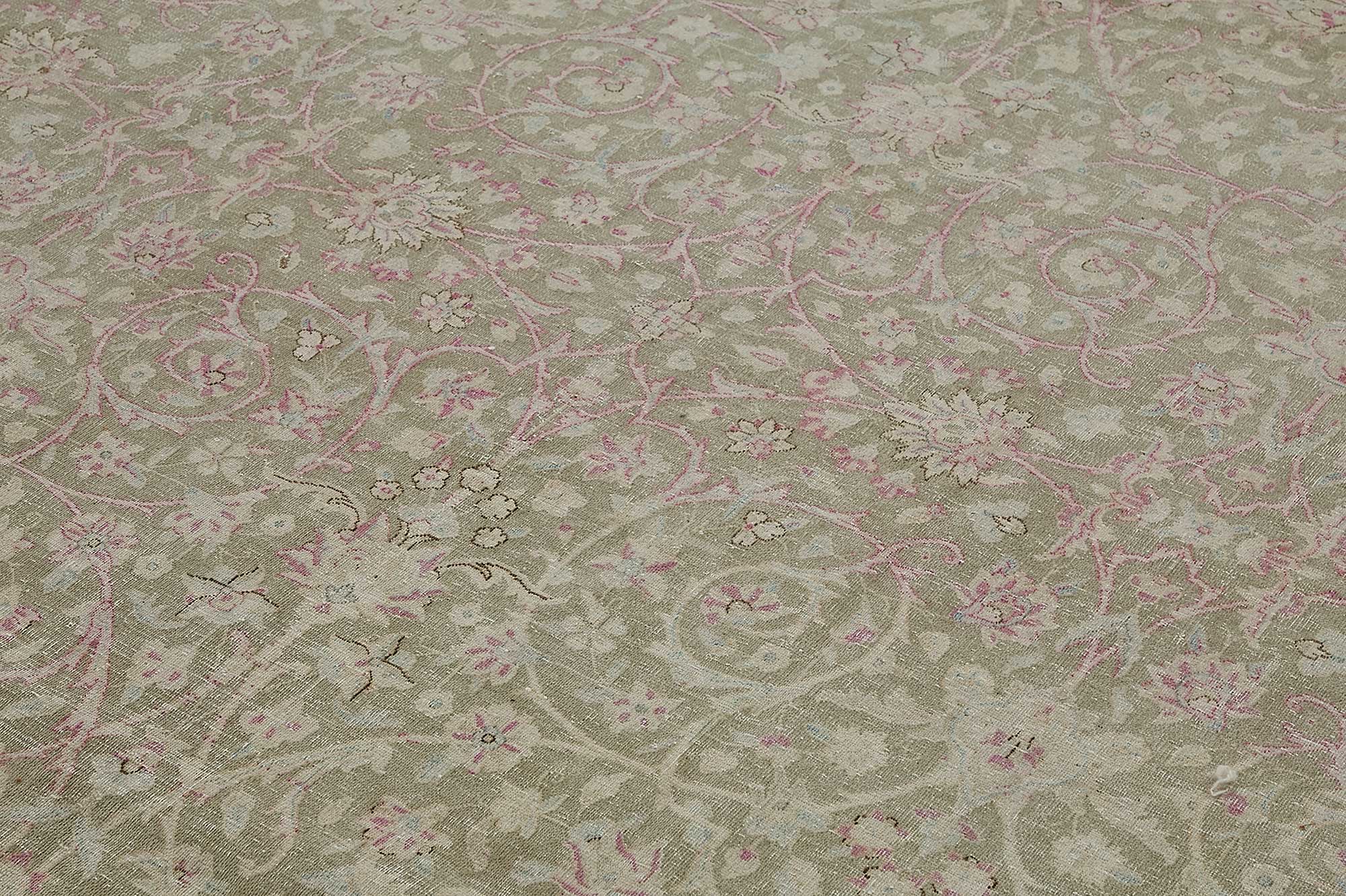 Beige Persian Antique — 2.85 x 3.87