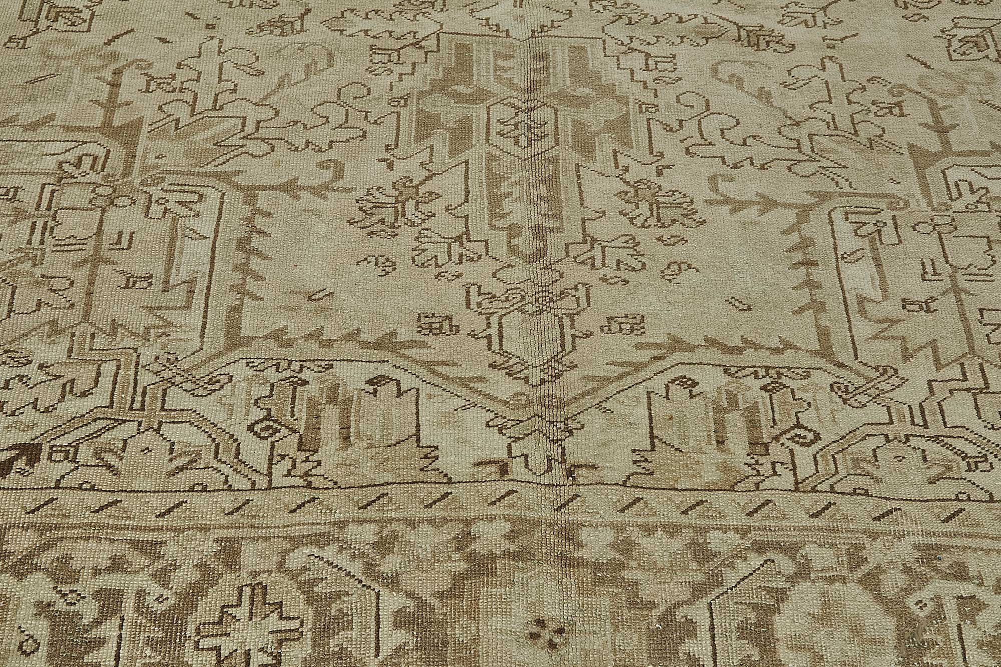 Beige Persian Antique — 2.90 x 3.96