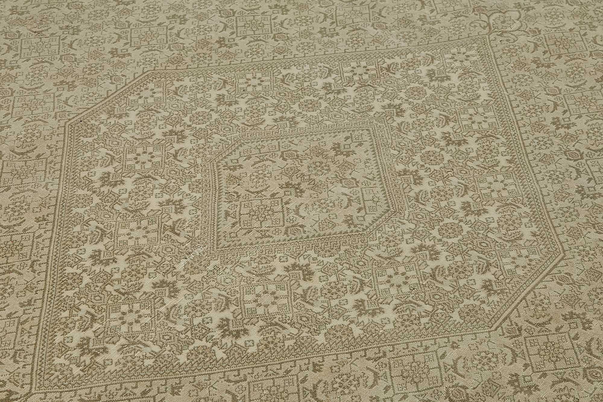 Beige Persian Antique — 2.96 x 3.93