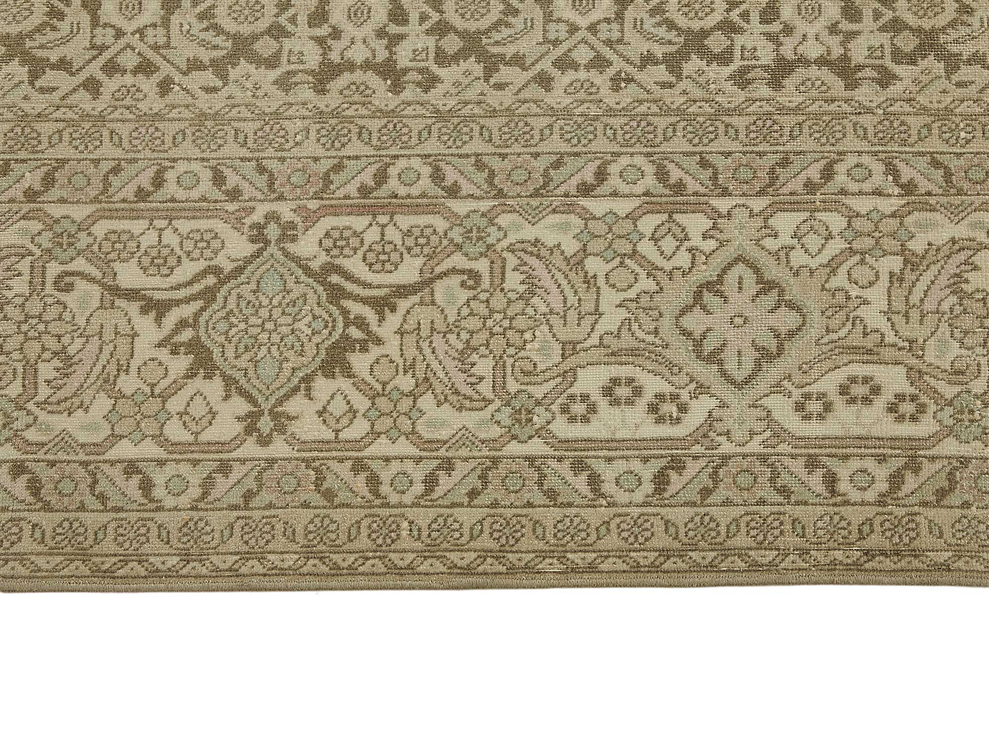 Beige Persian Antique — 2.96 x 3.93