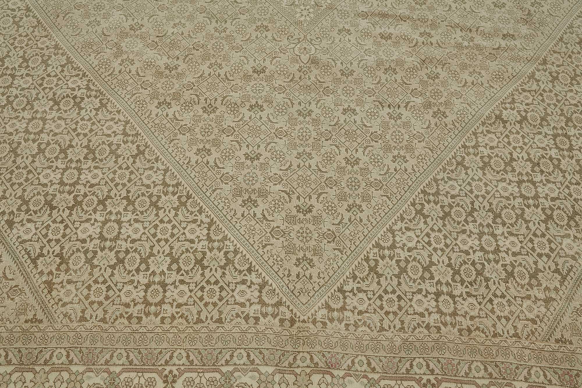 Beige Persian Antique — 2.96 x 3.93