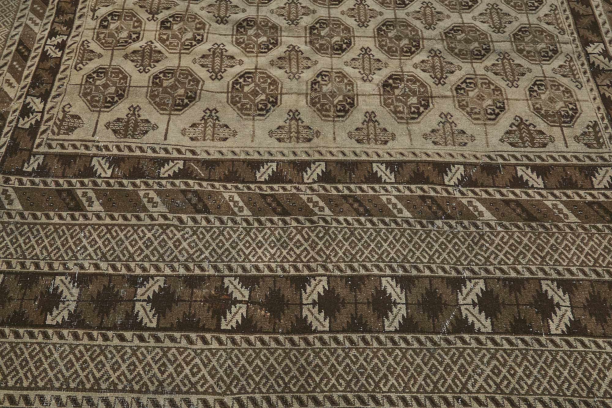 Beige Persian Antique — 3.06 x 3.87