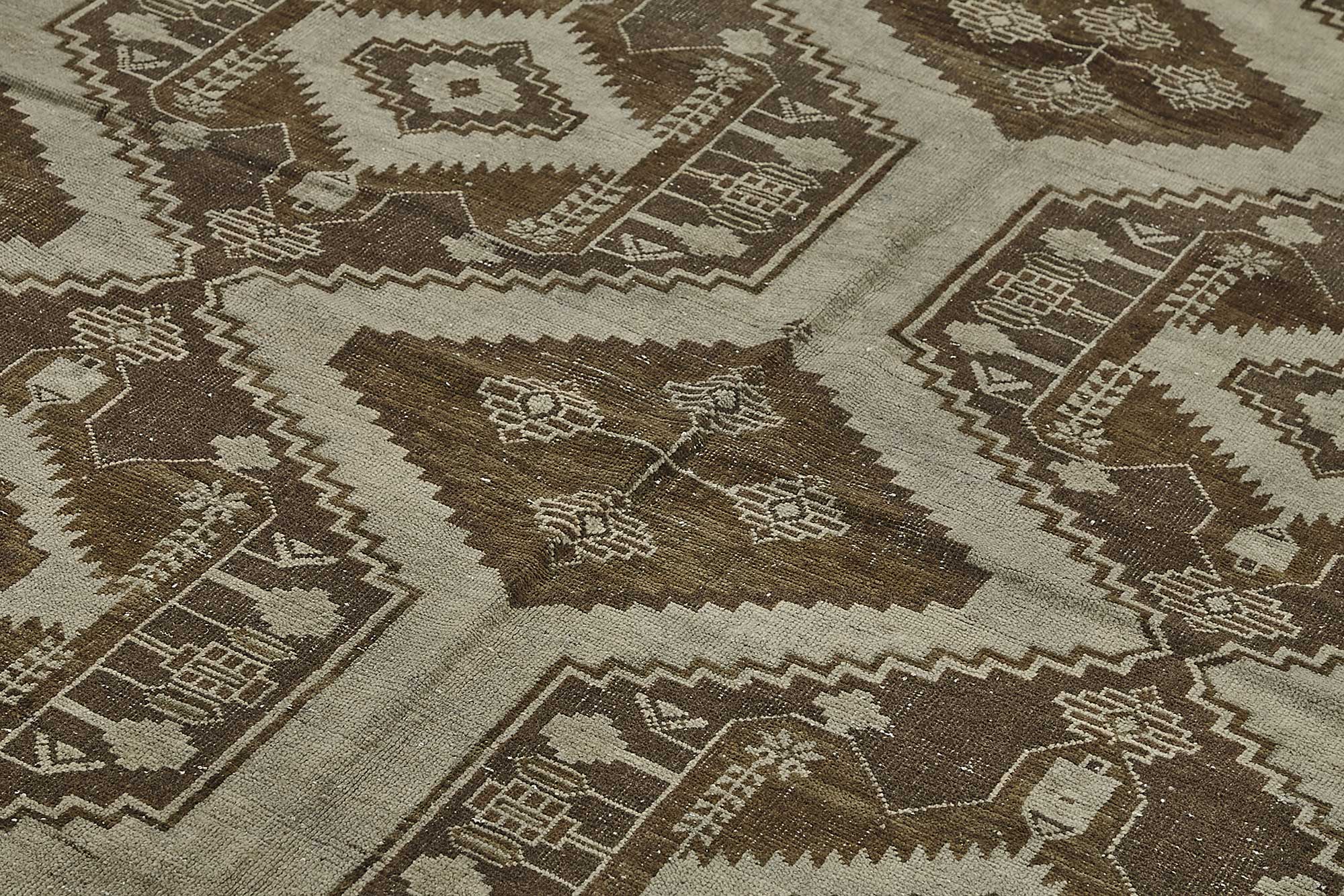Beige Persian Antique — 2.20 x 3.41