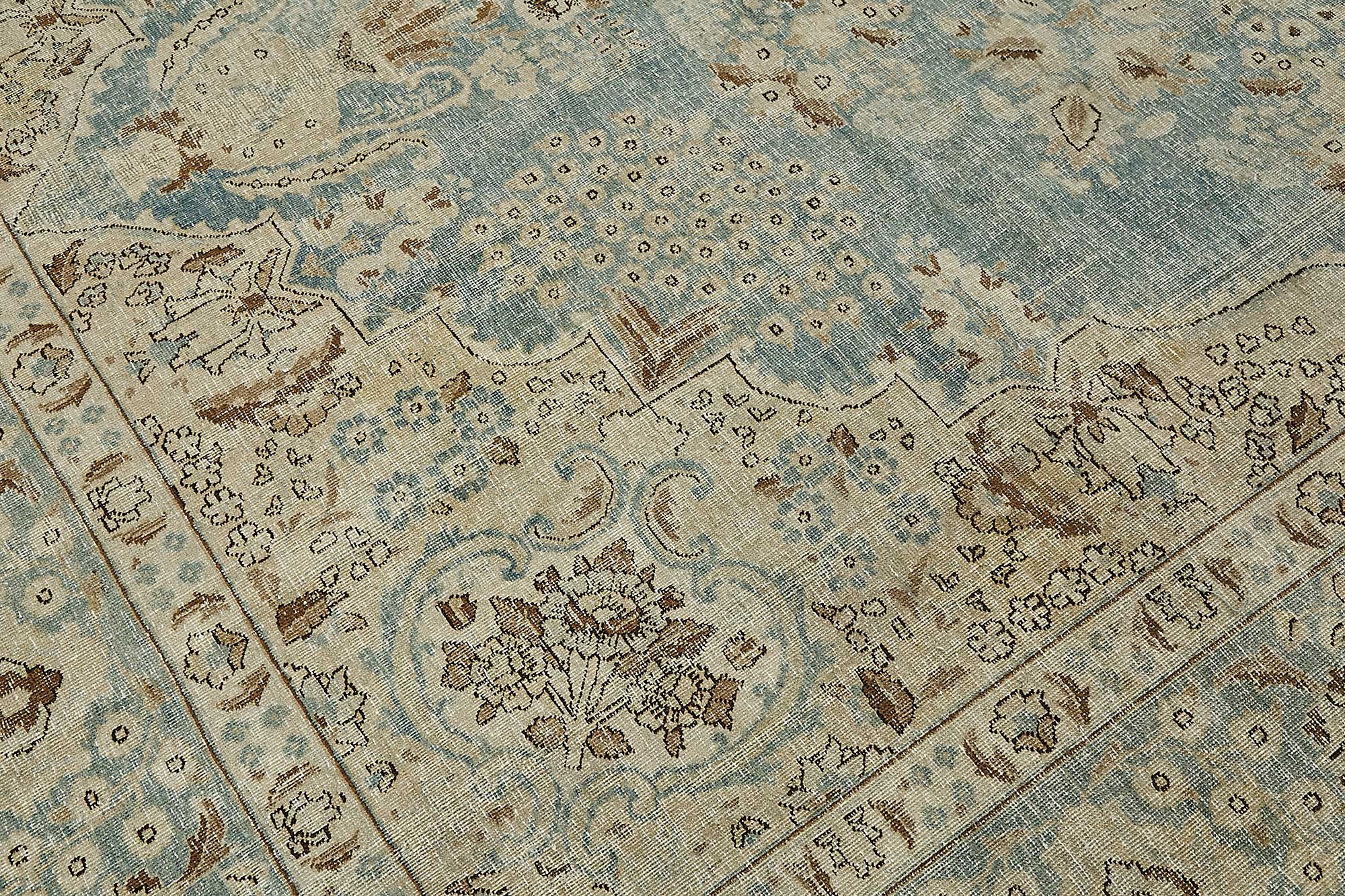 Beige Persian Antique — 2.77 x 3.80
