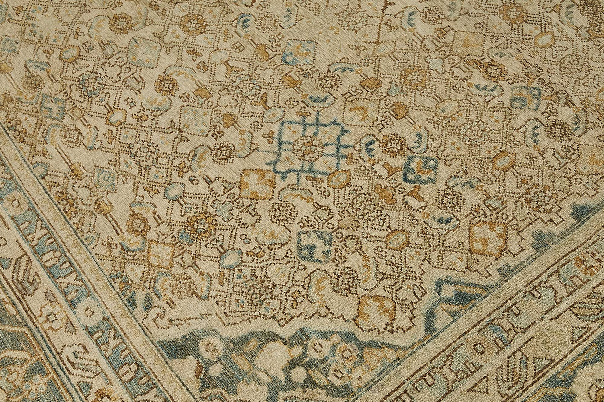 Beige Persian Antique — 2.44 x 3.43