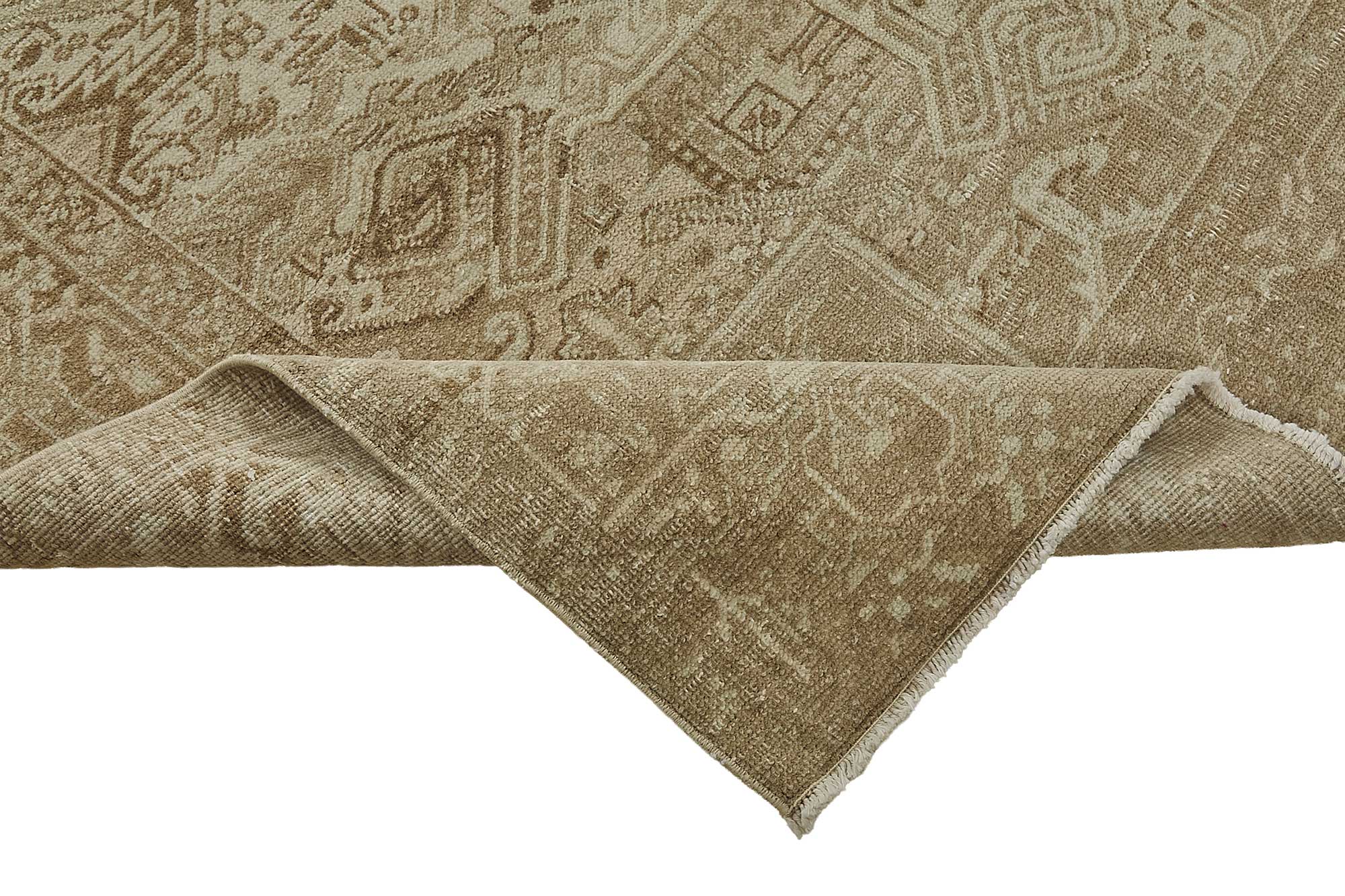 Beige Persian Antique — 2.60 x 3.31