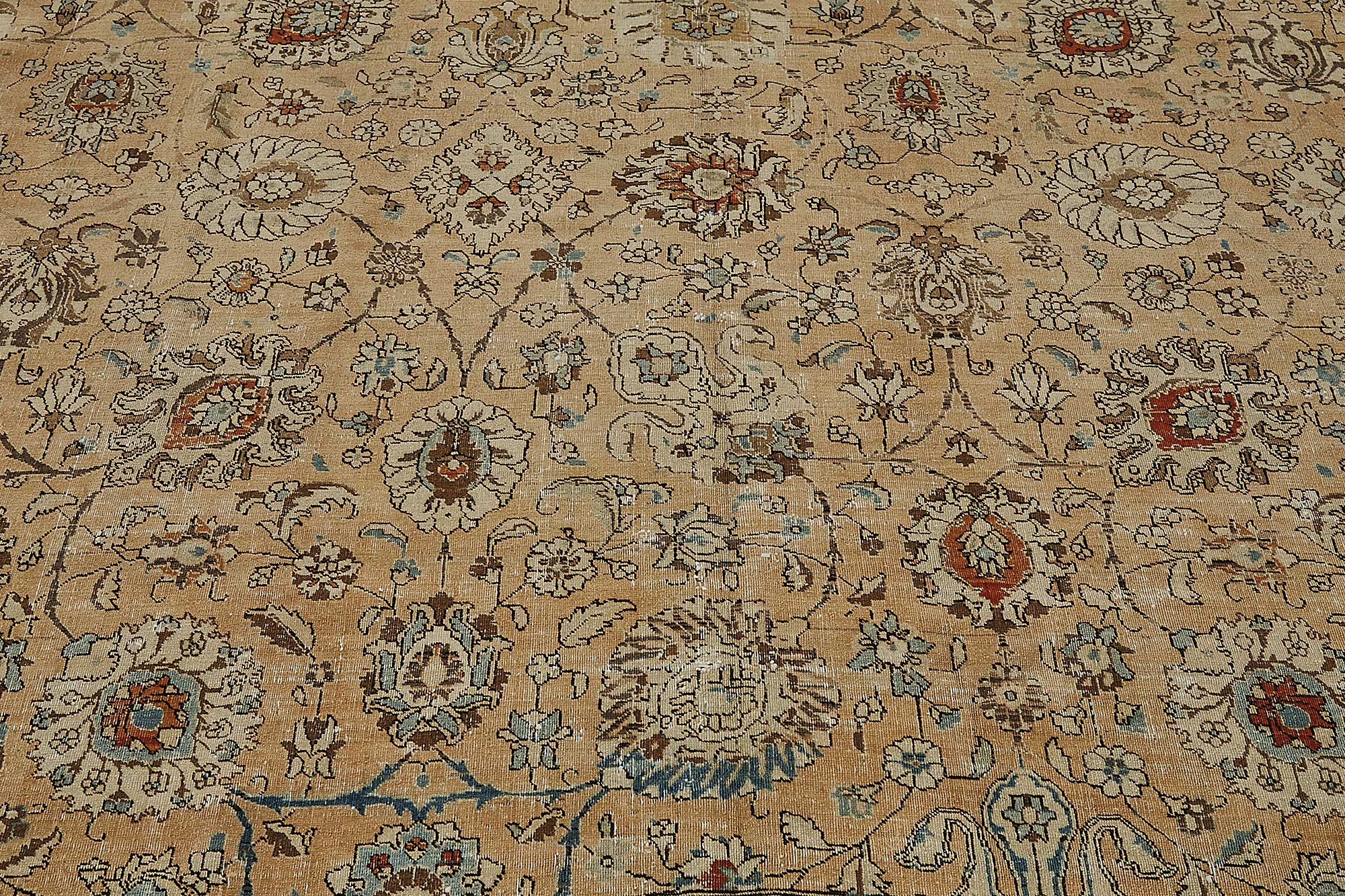 Beige Persian Antique — 3.80 x 4.88