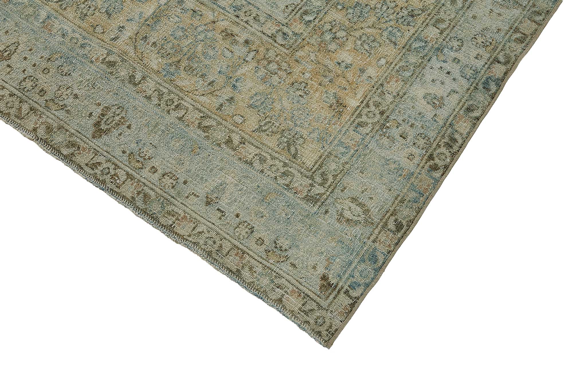 Beige Persian Antique — 2.54 x 3.96