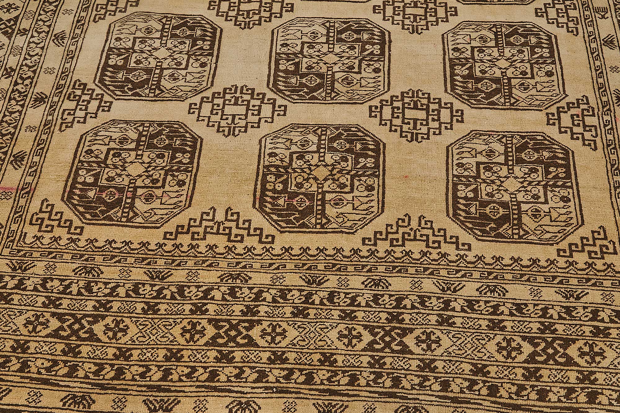 Parchment Persian — 2.10 x 2.80