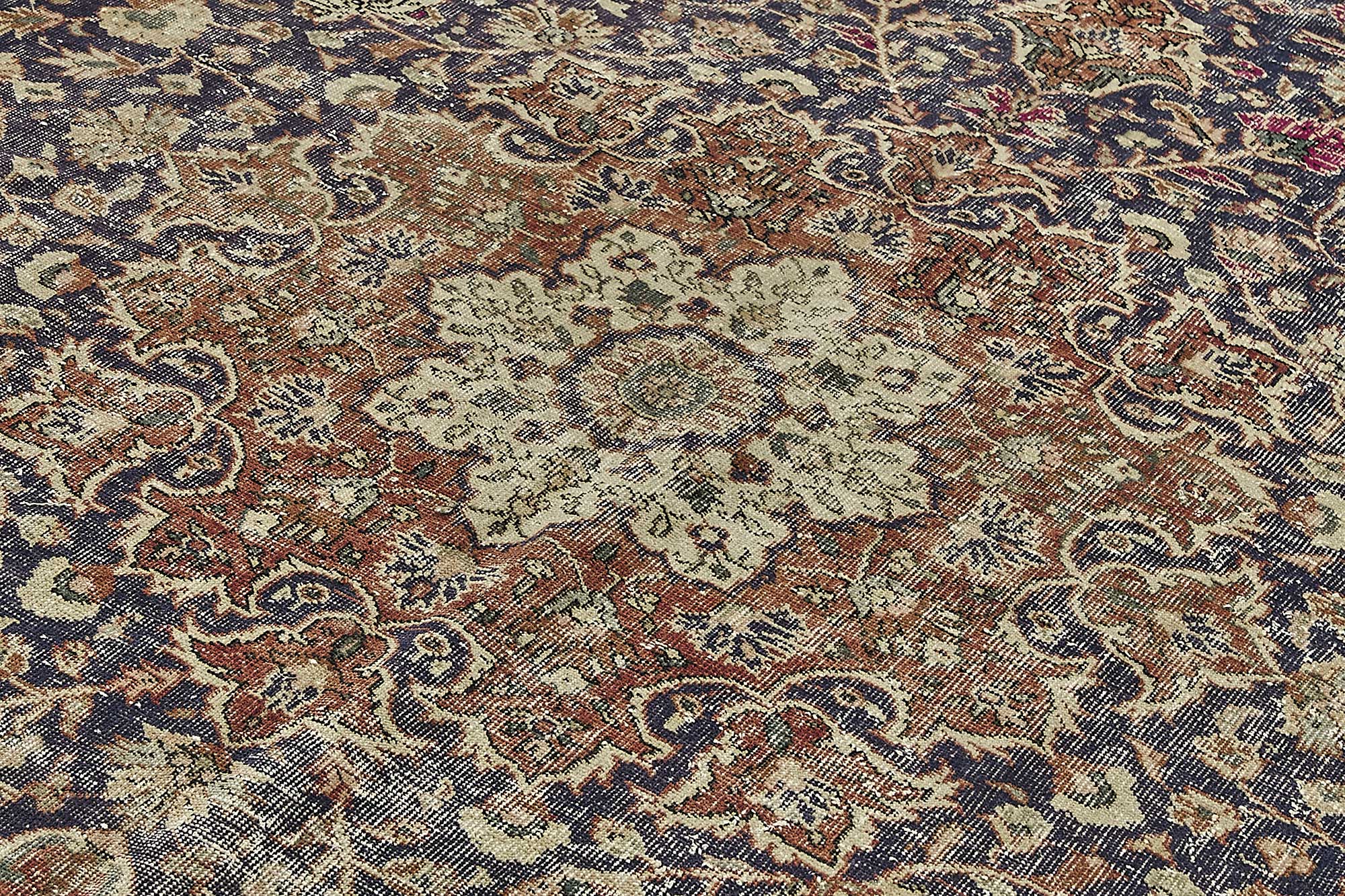 Bisque Persian — 2.50 x 3.44