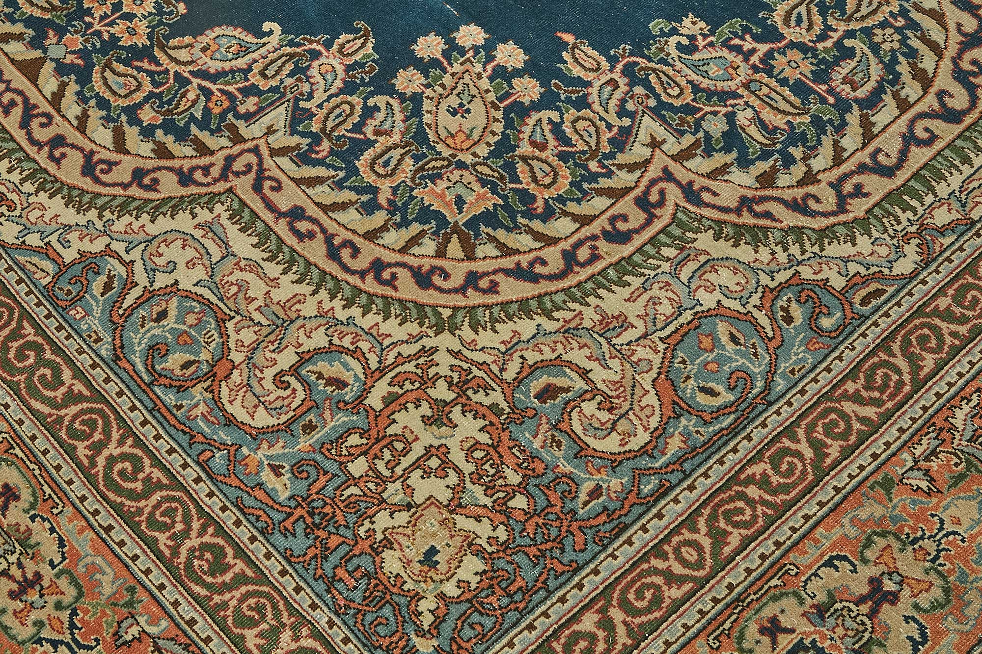 Bisque Persian — 2.47 x 3.37