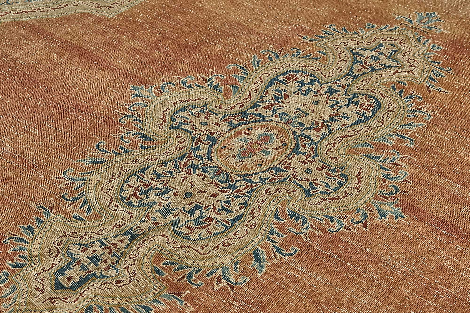 Champagne Persian — 2.95 x 3.87