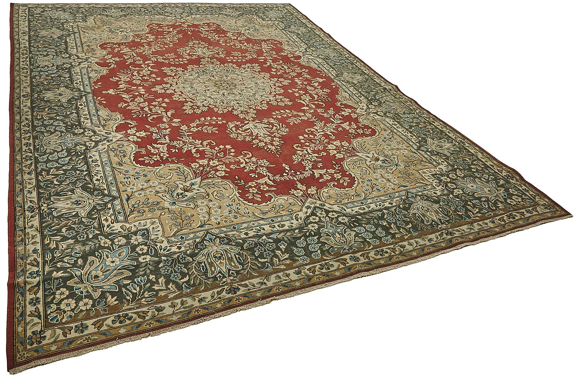 Bisque Persian — 2.70 x 3.77