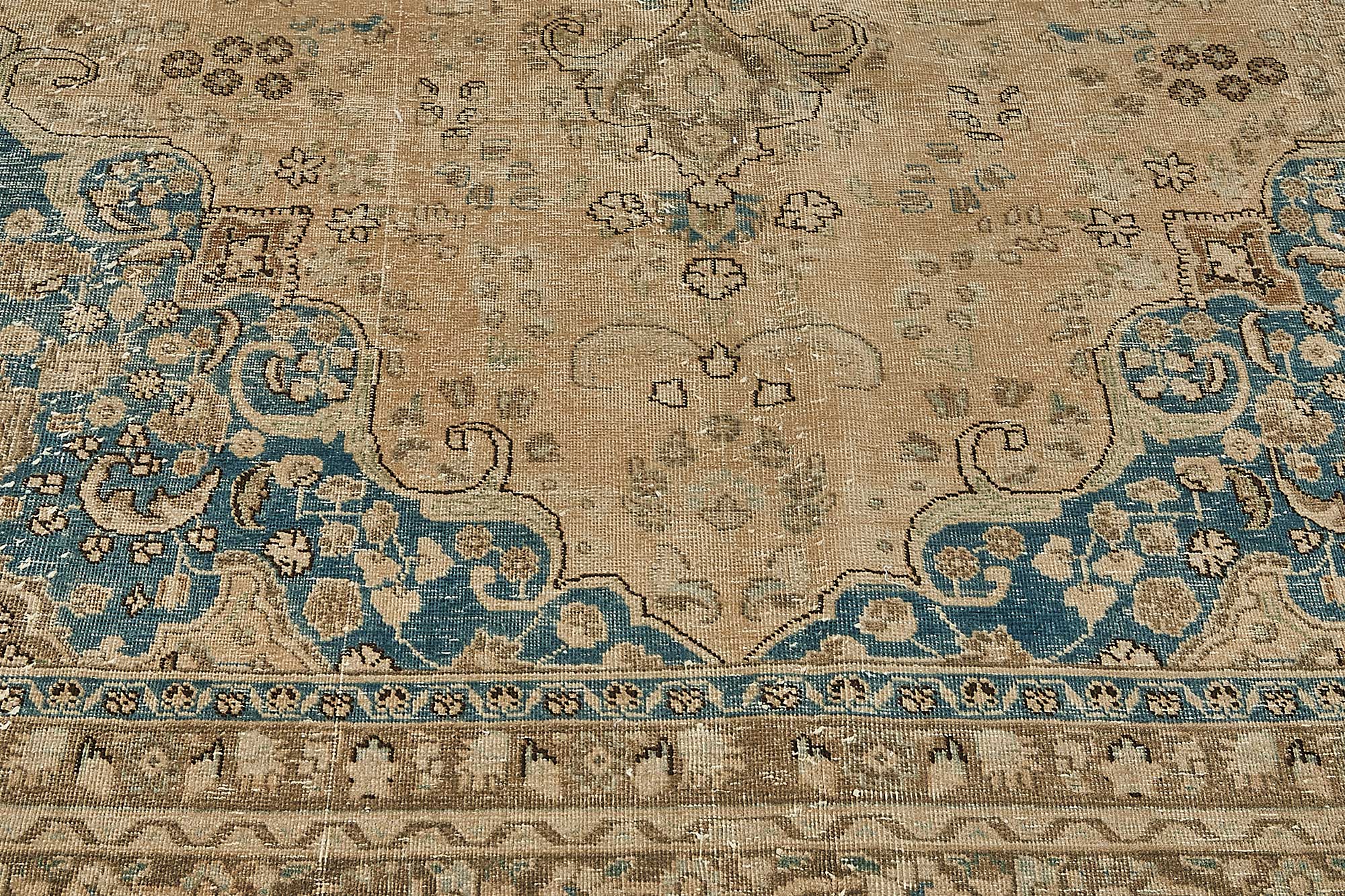 Wheat Persian — 2.91 x 3.78